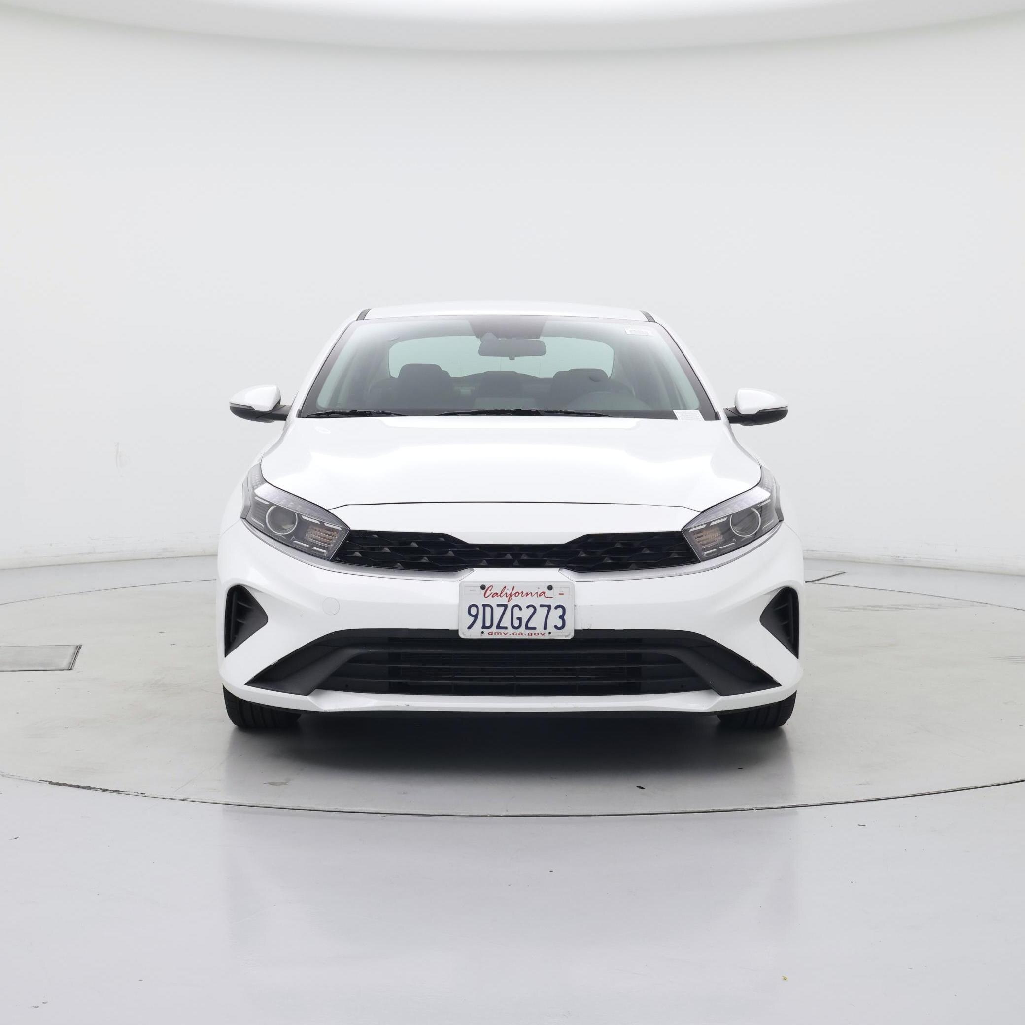 Thumbnail: 2023 Kia Forte - 5