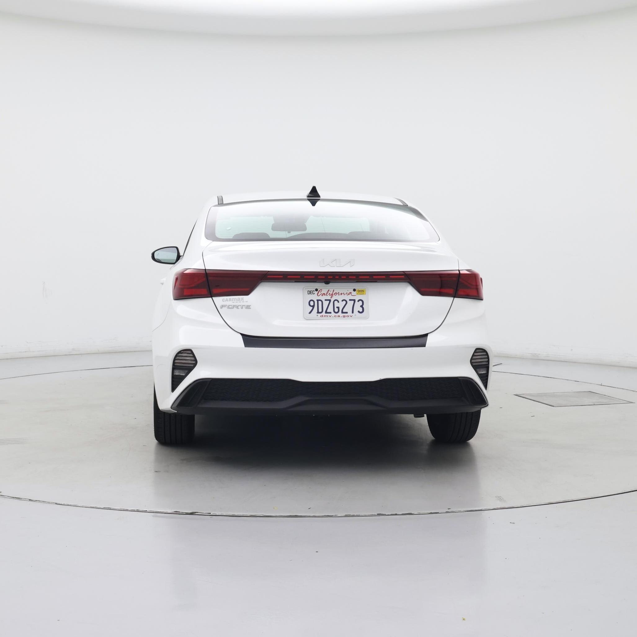 Thumbnail: 2023 Kia Forte - 6