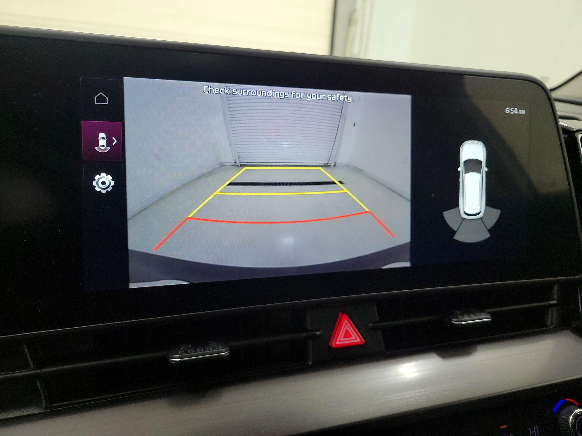 Thumbnail: 2023 Kia Sportage - 15