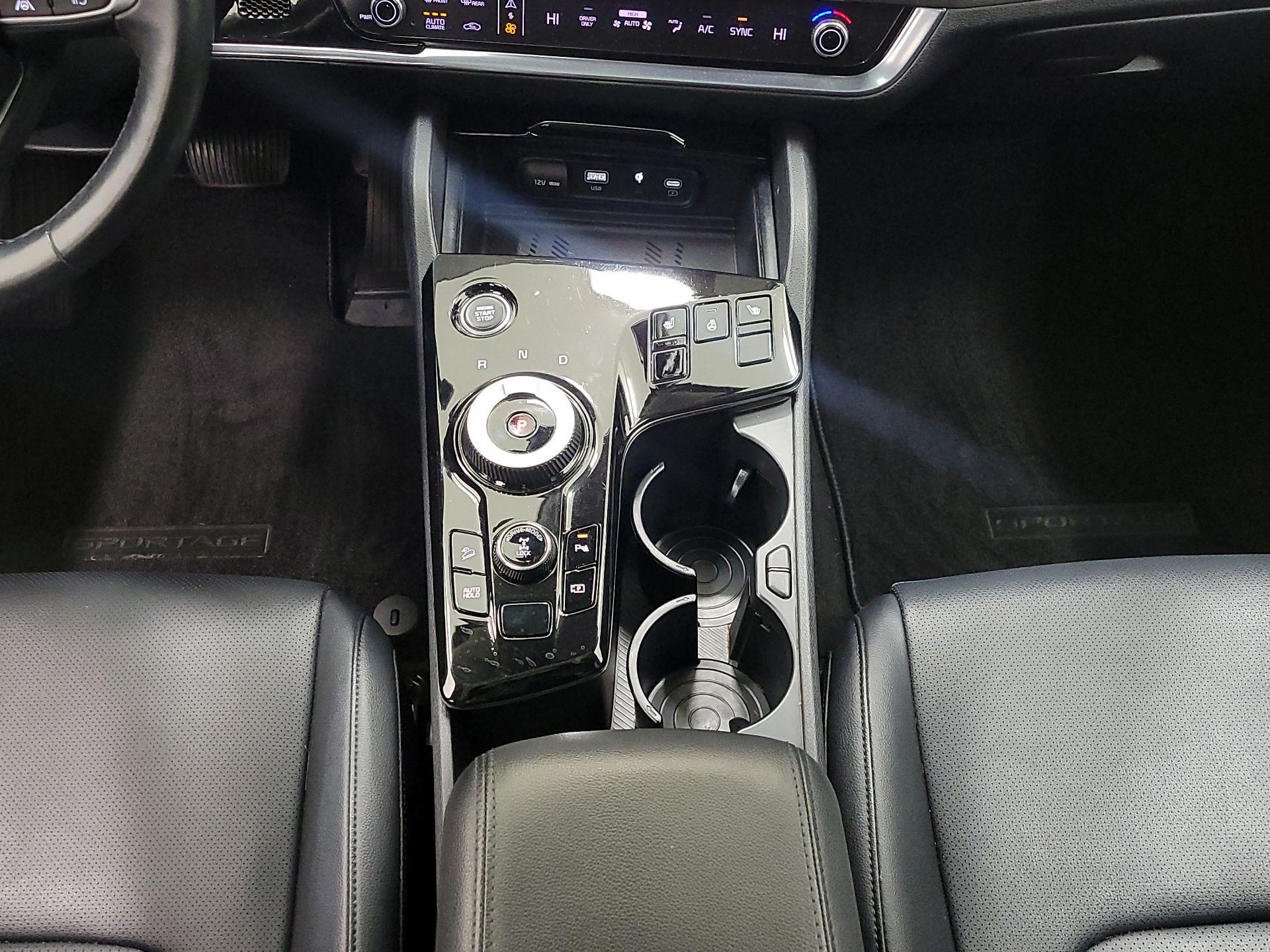 Thumbnail: 2023 Kia Sportage - 18