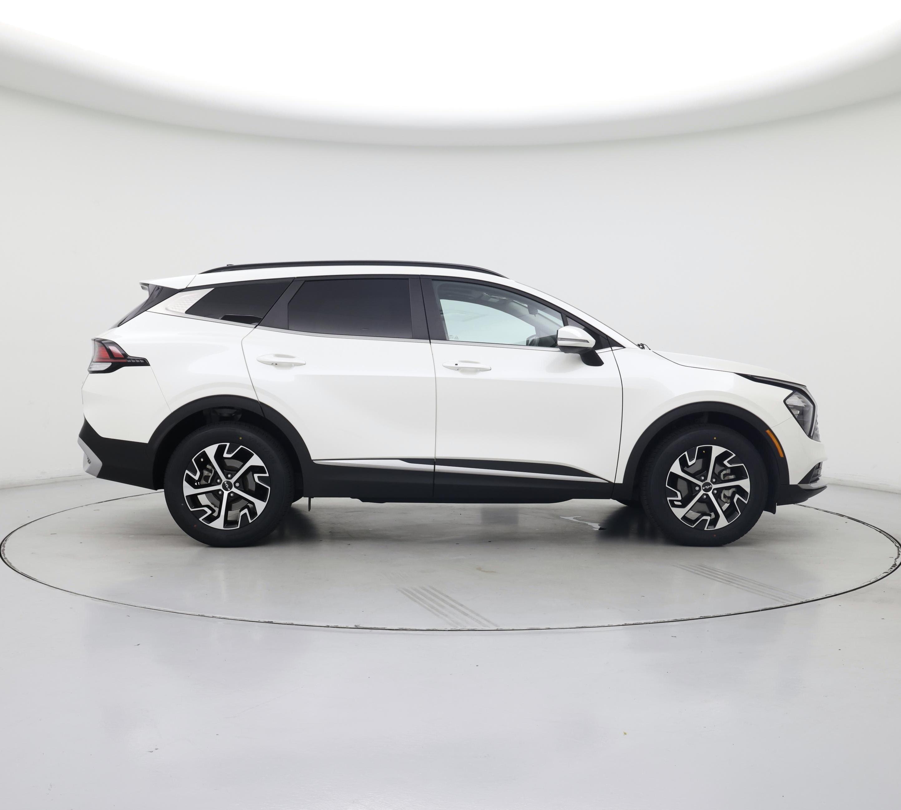 Thumbnail: 2023 Kia Sportage - 7