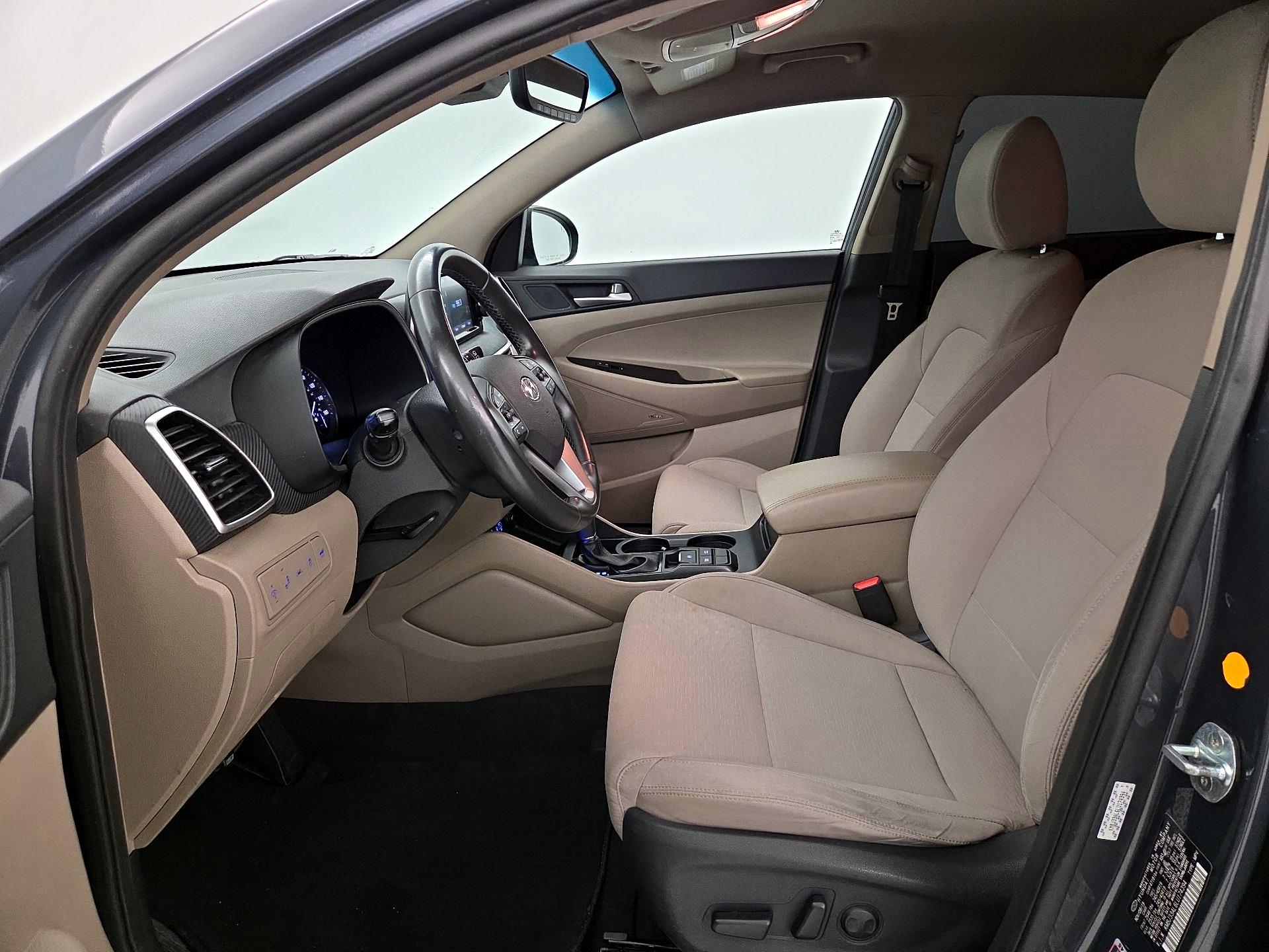 Thumbnail: 2020 Hyundai Tucson - 11