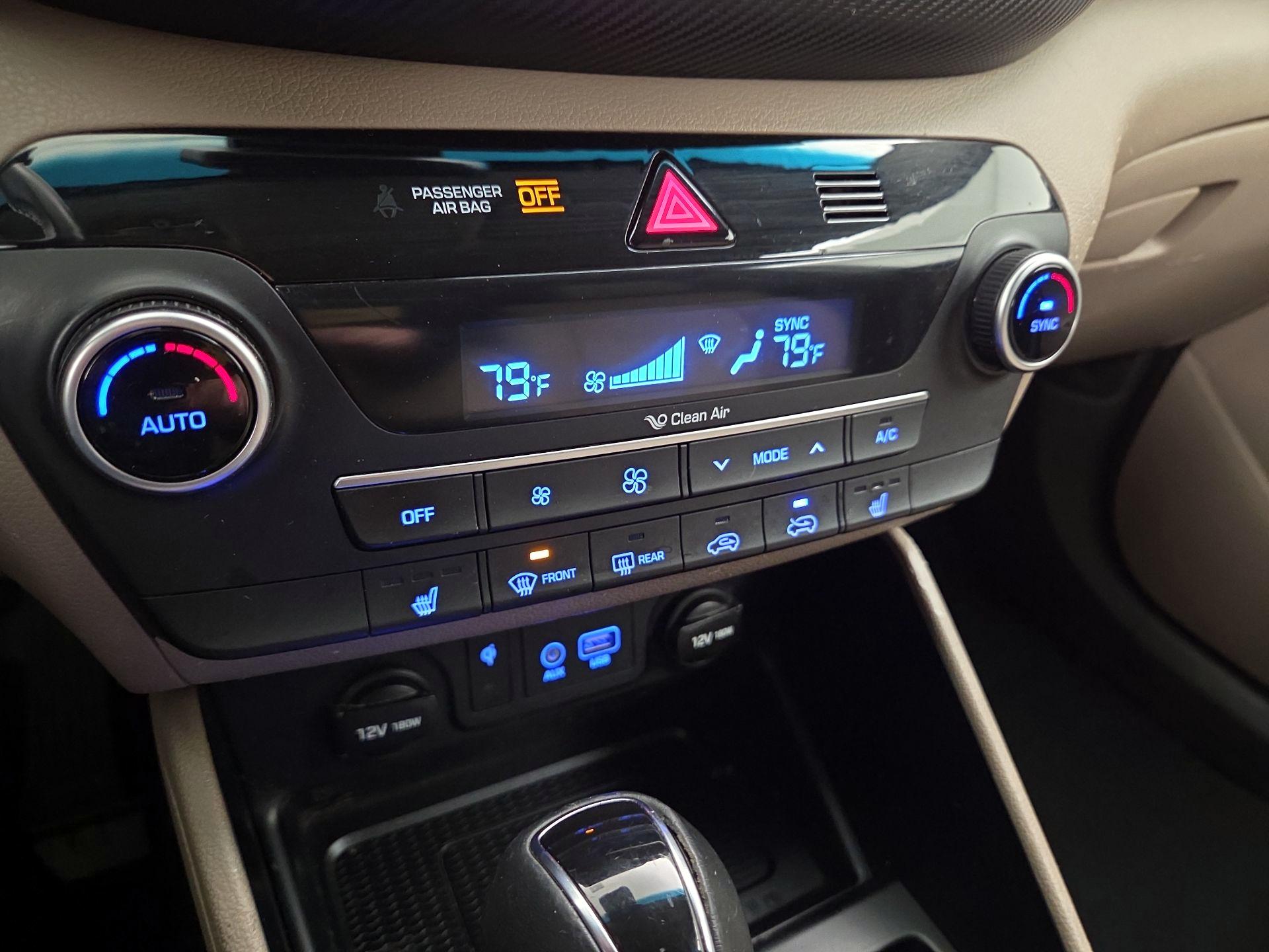 Thumbnail: 2020 Hyundai Tucson - 16