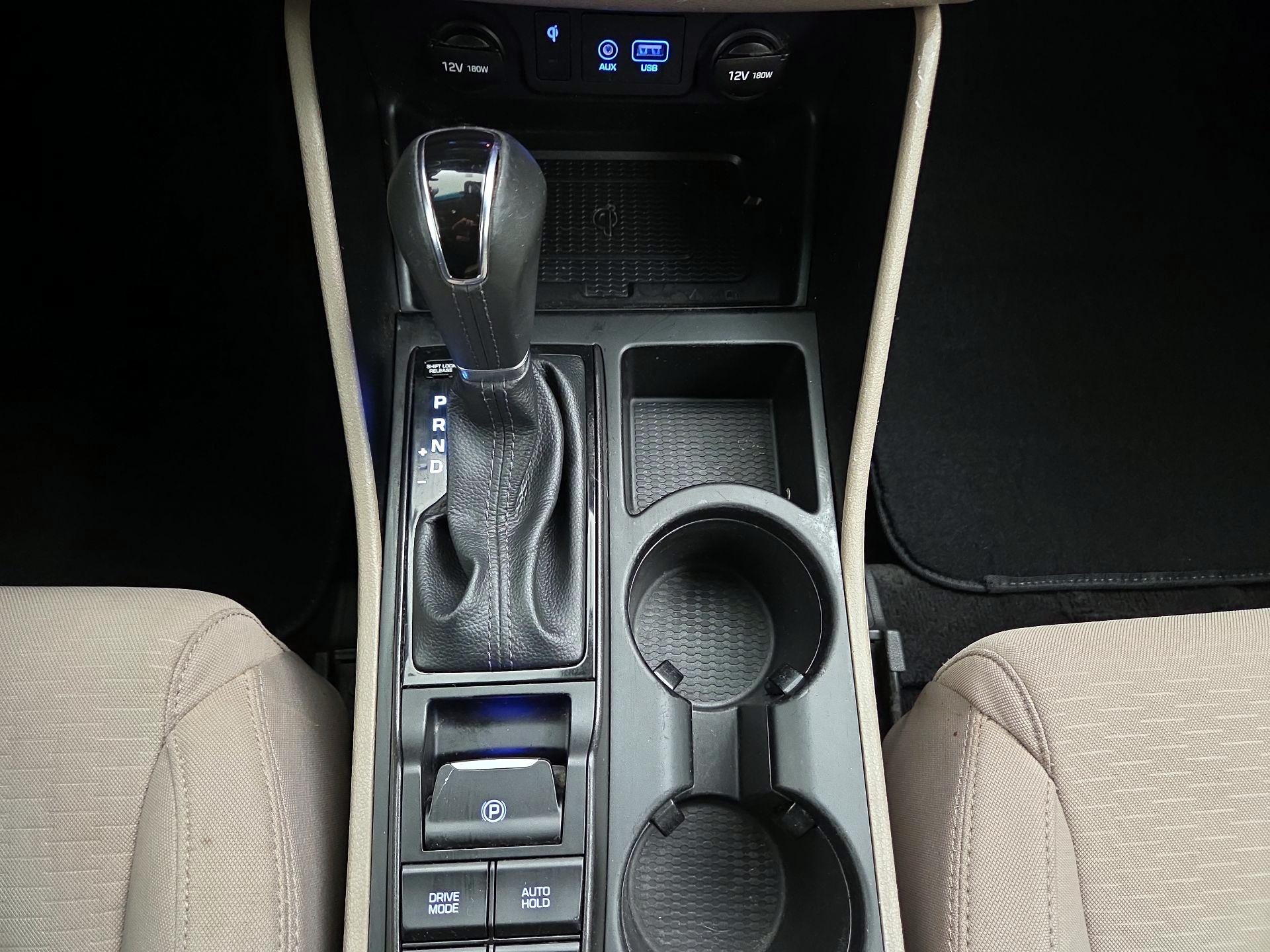 Thumbnail: 2020 Hyundai Tucson - 17