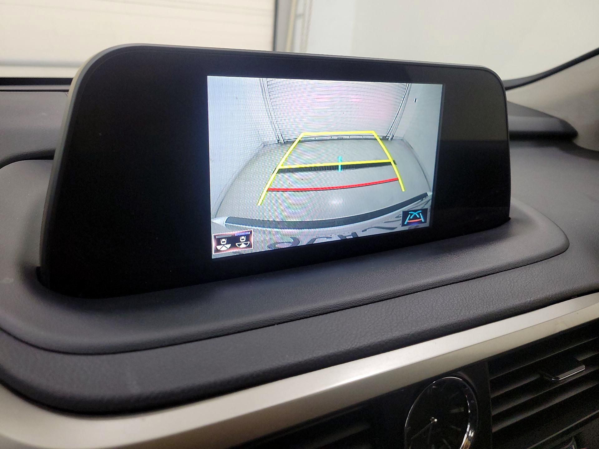 Thumbnail: 2022 Lexus RX - 14