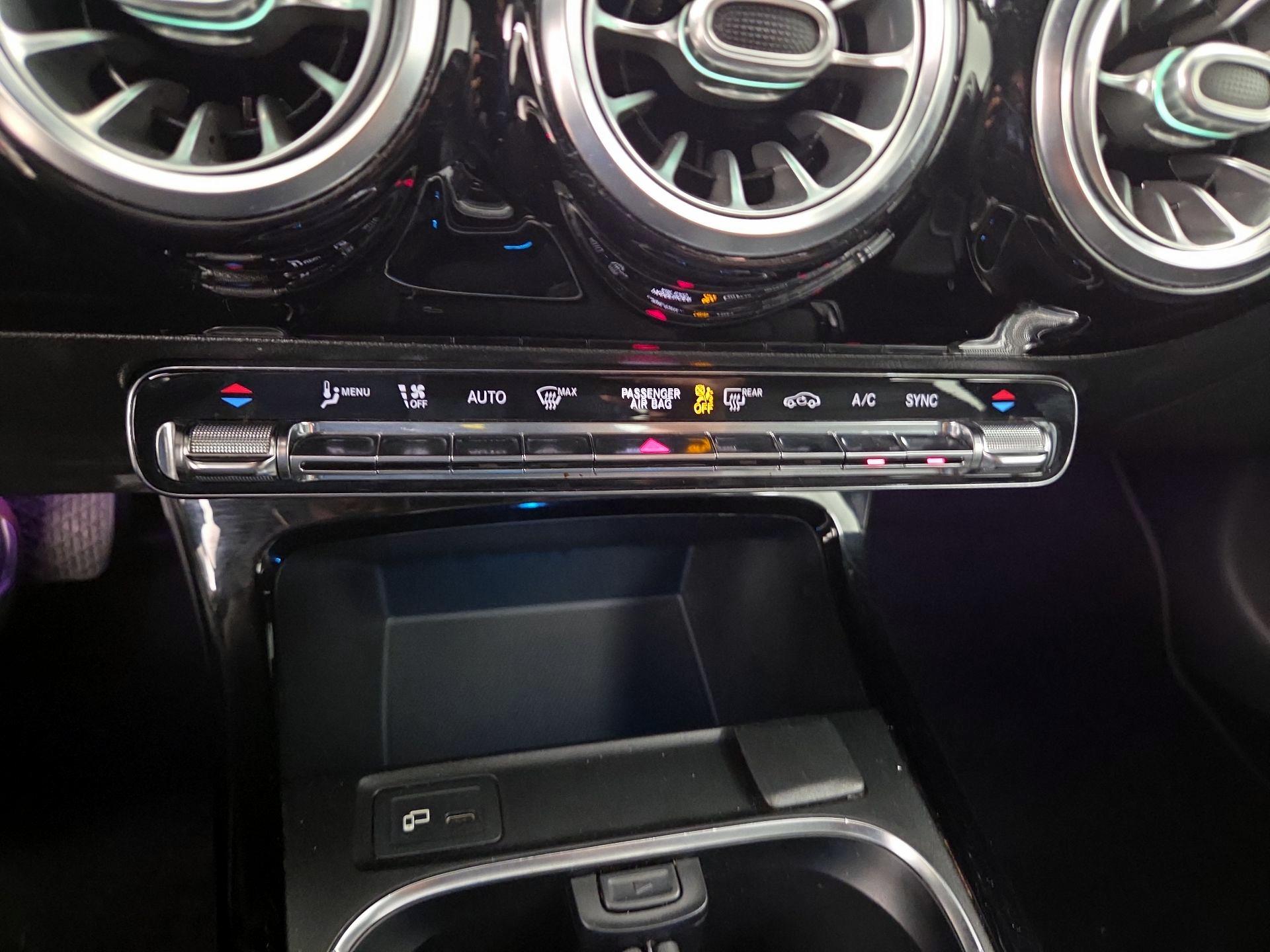 Thumbnail: 2020 Mercedes-Benz CLA - 16