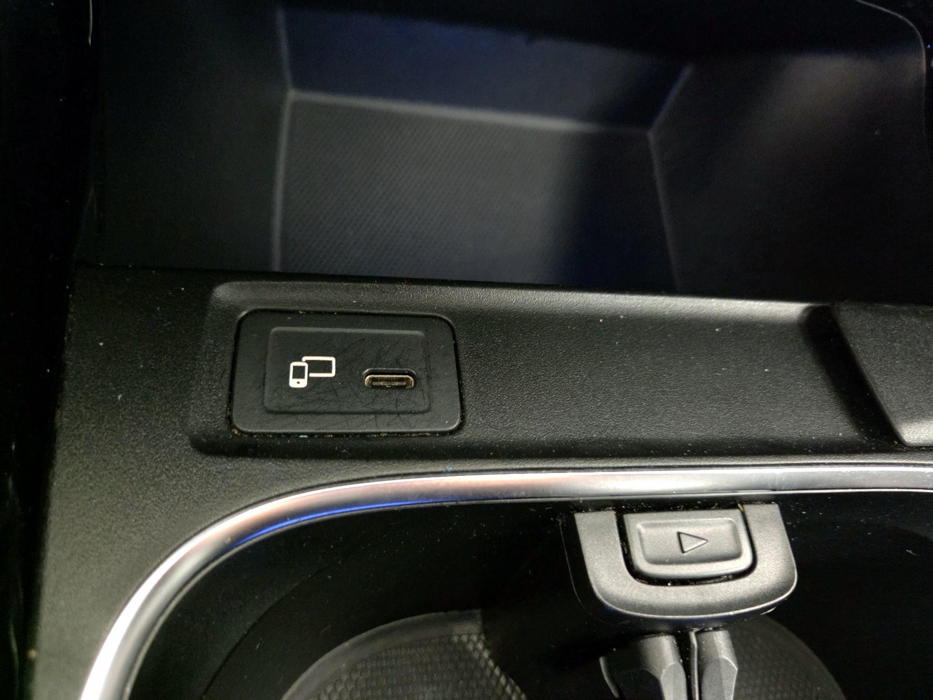 Thumbnail: 2020 Mercedes-Benz CLA - 18