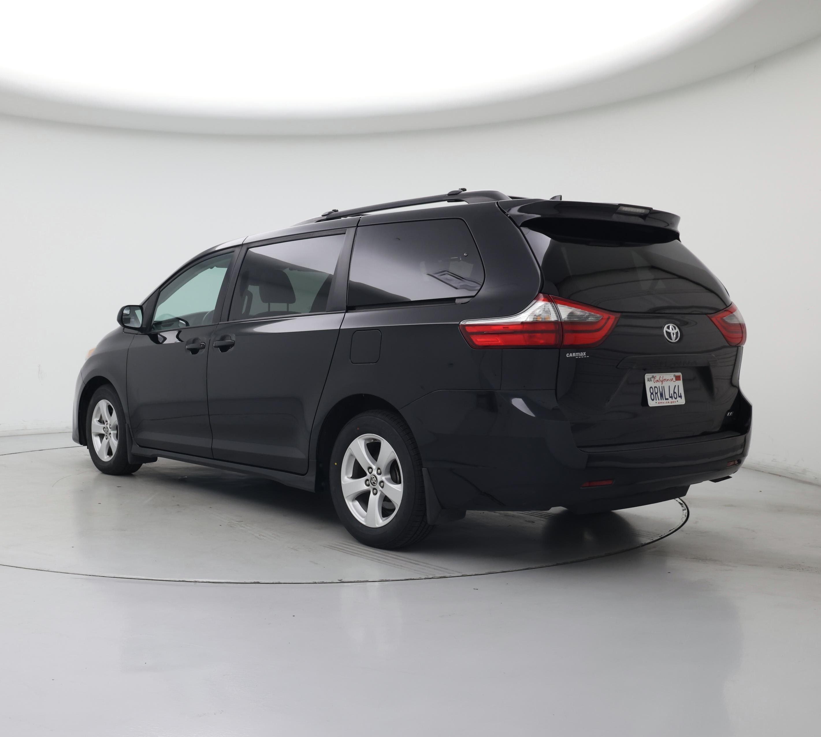 Thumbnail: 2020 Toyota Sienna - 2