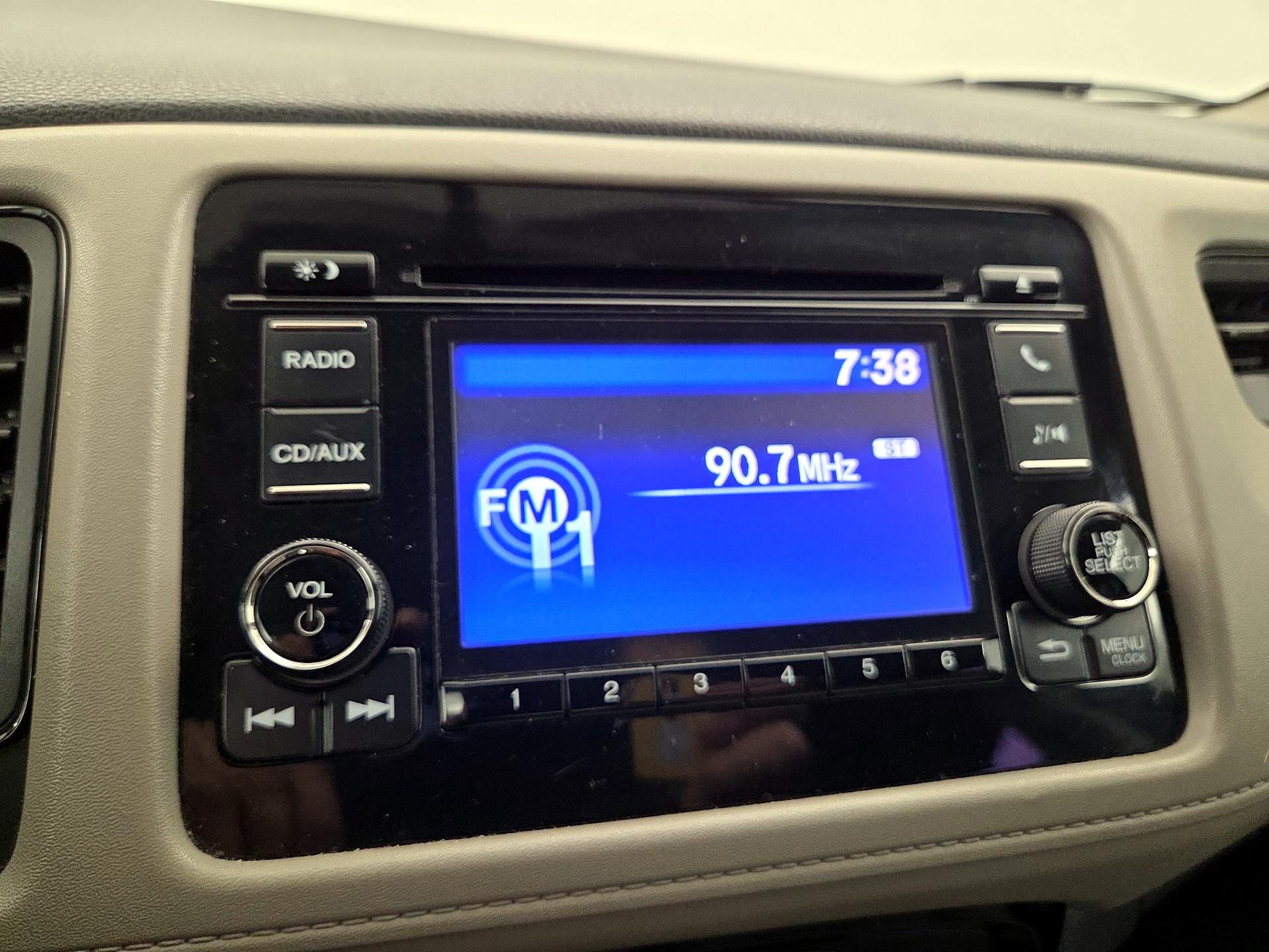 Thumbnail: 2018 Honda HR-V - 15