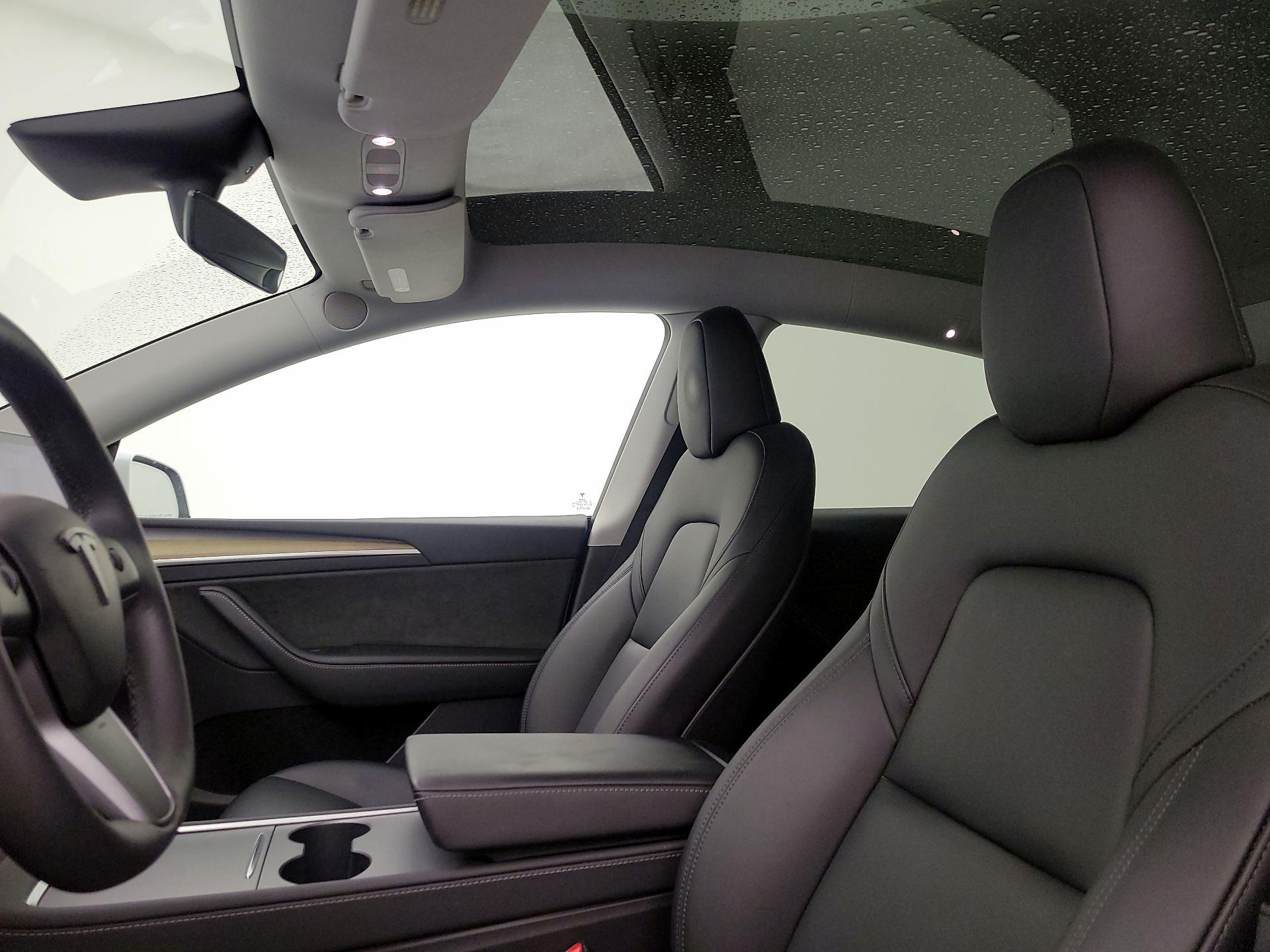 Thumbnail: 2023 Tesla Model Y - 18