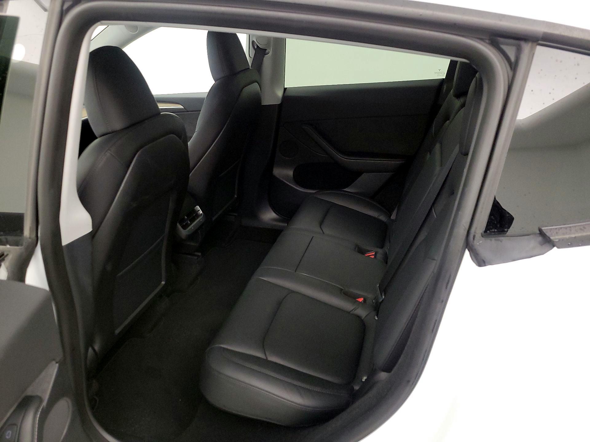 Thumbnail: 2023 Tesla Model Y - 19