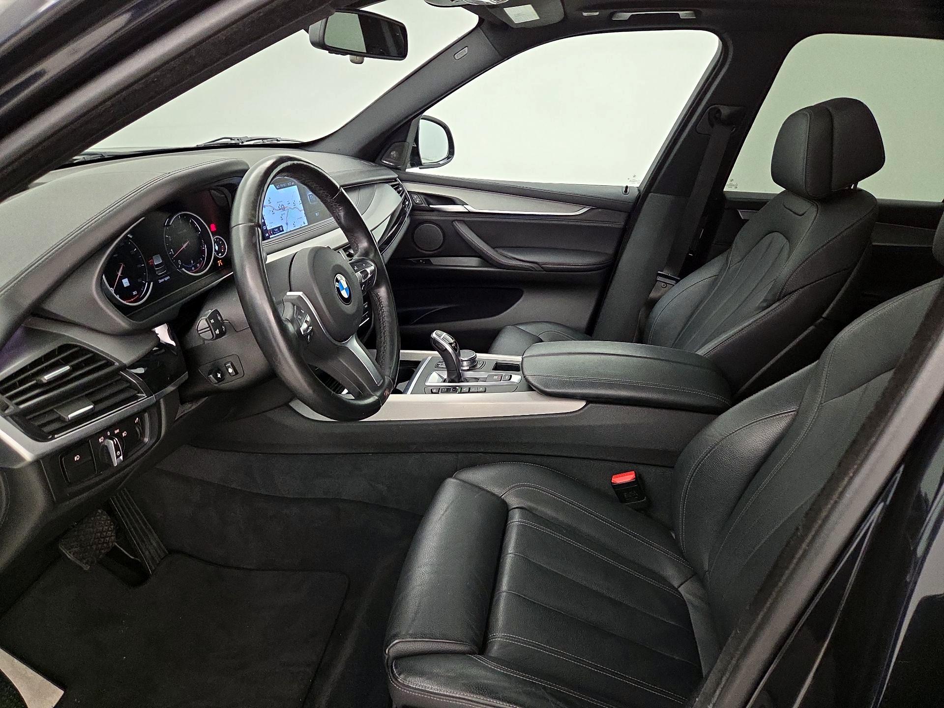 Thumbnail: 2018 BMW X5 - 11