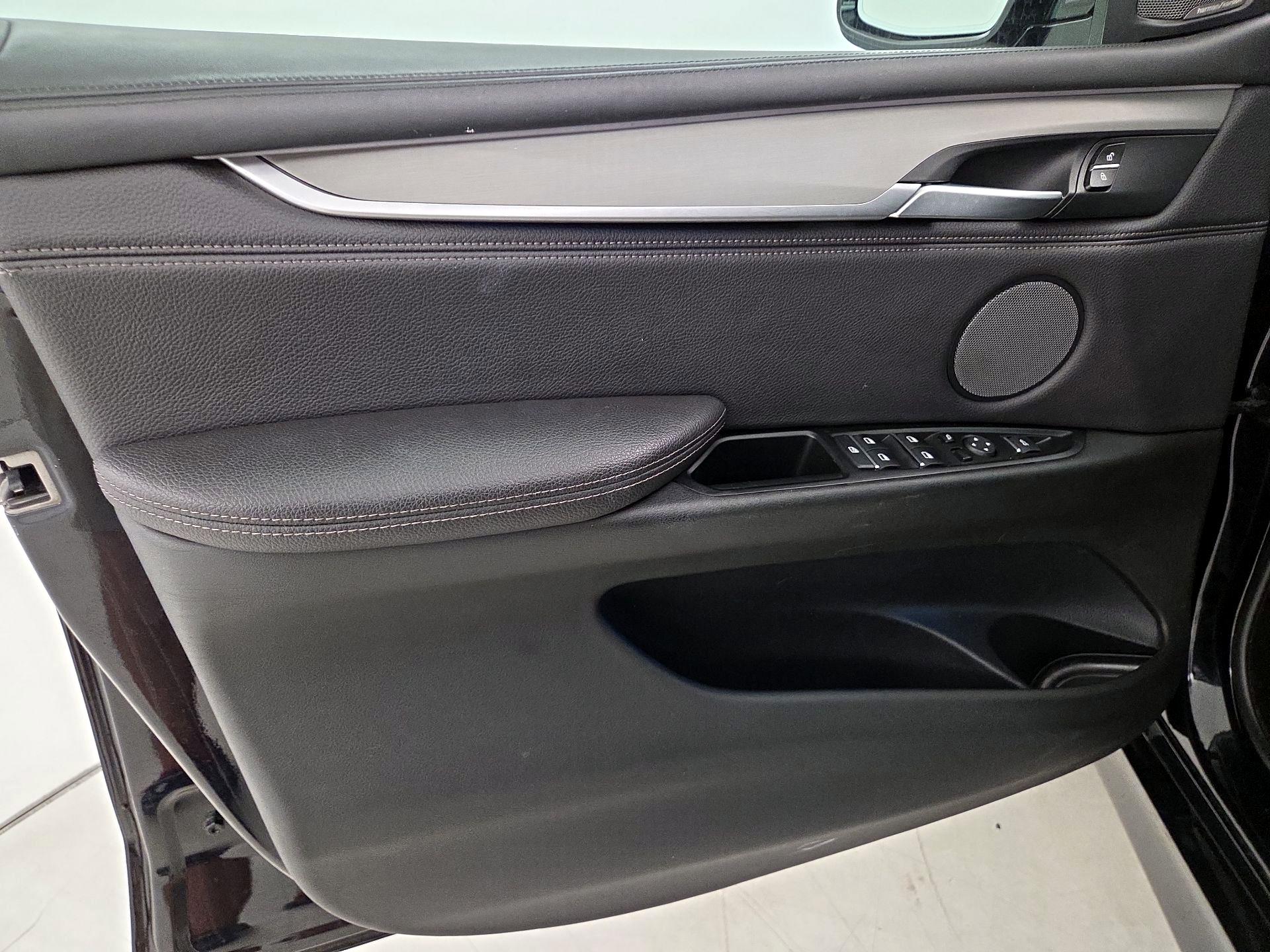 Thumbnail: 2018 BMW X5 - 12