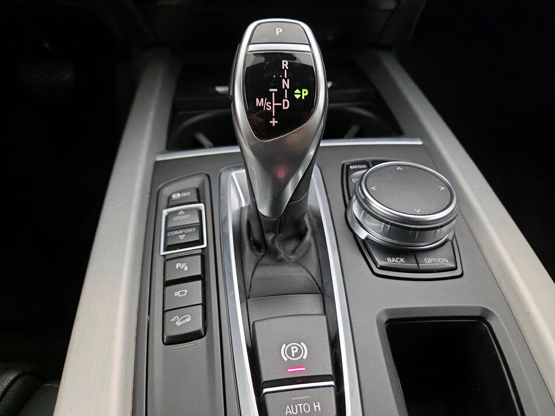 Thumbnail: 2018 BMW X5 - 18