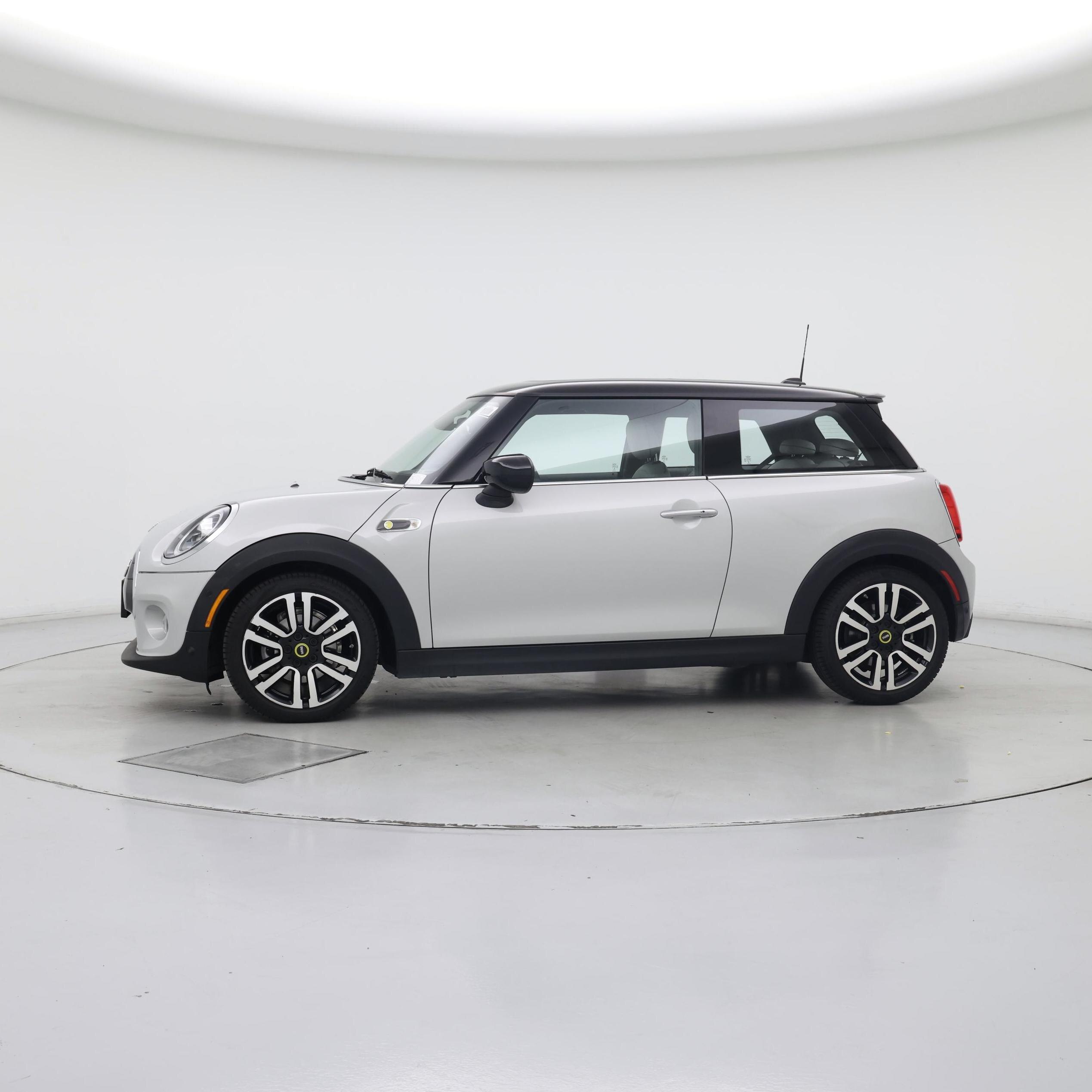 Thumbnail: 2021 MINI Cooper Hardtop - 3