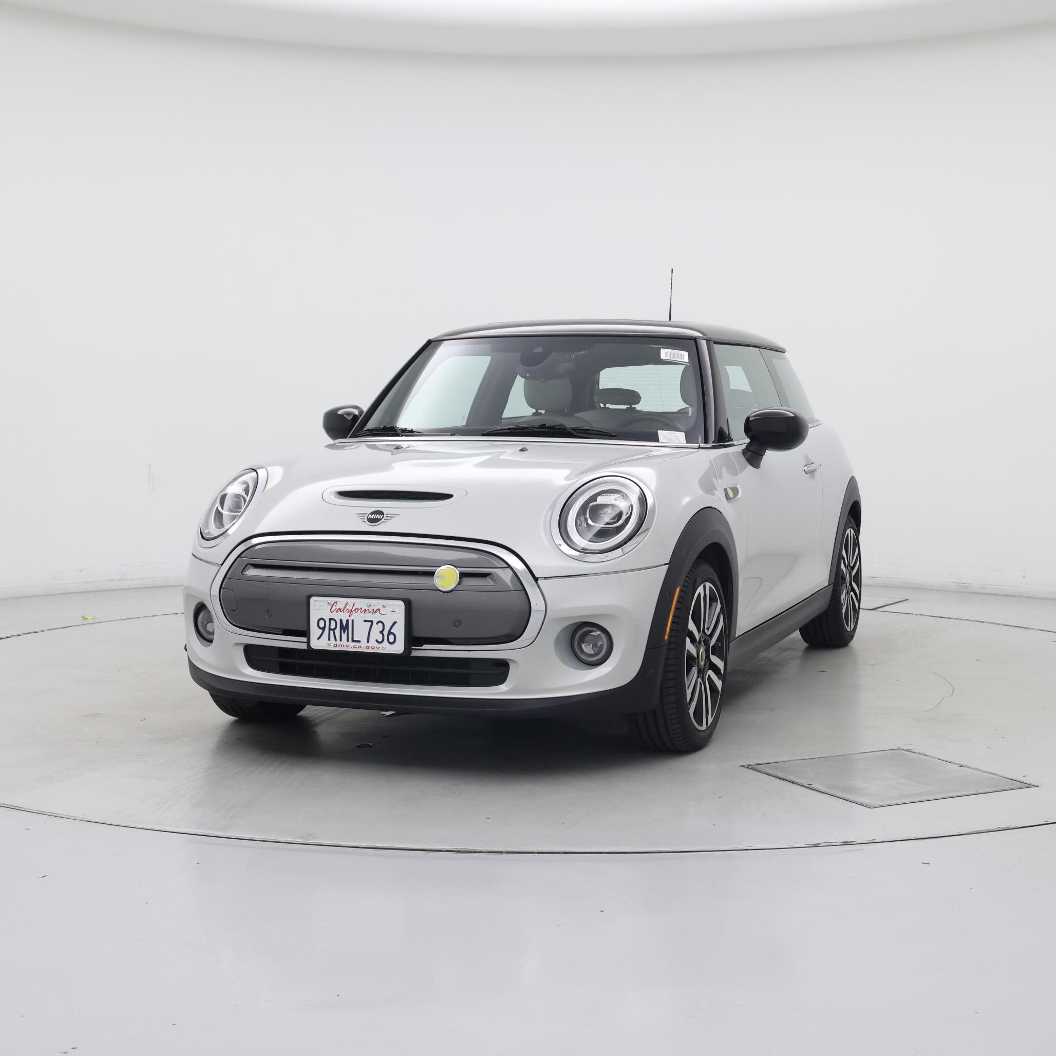 Thumbnail: 2021 MINI Cooper Hardtop - 4