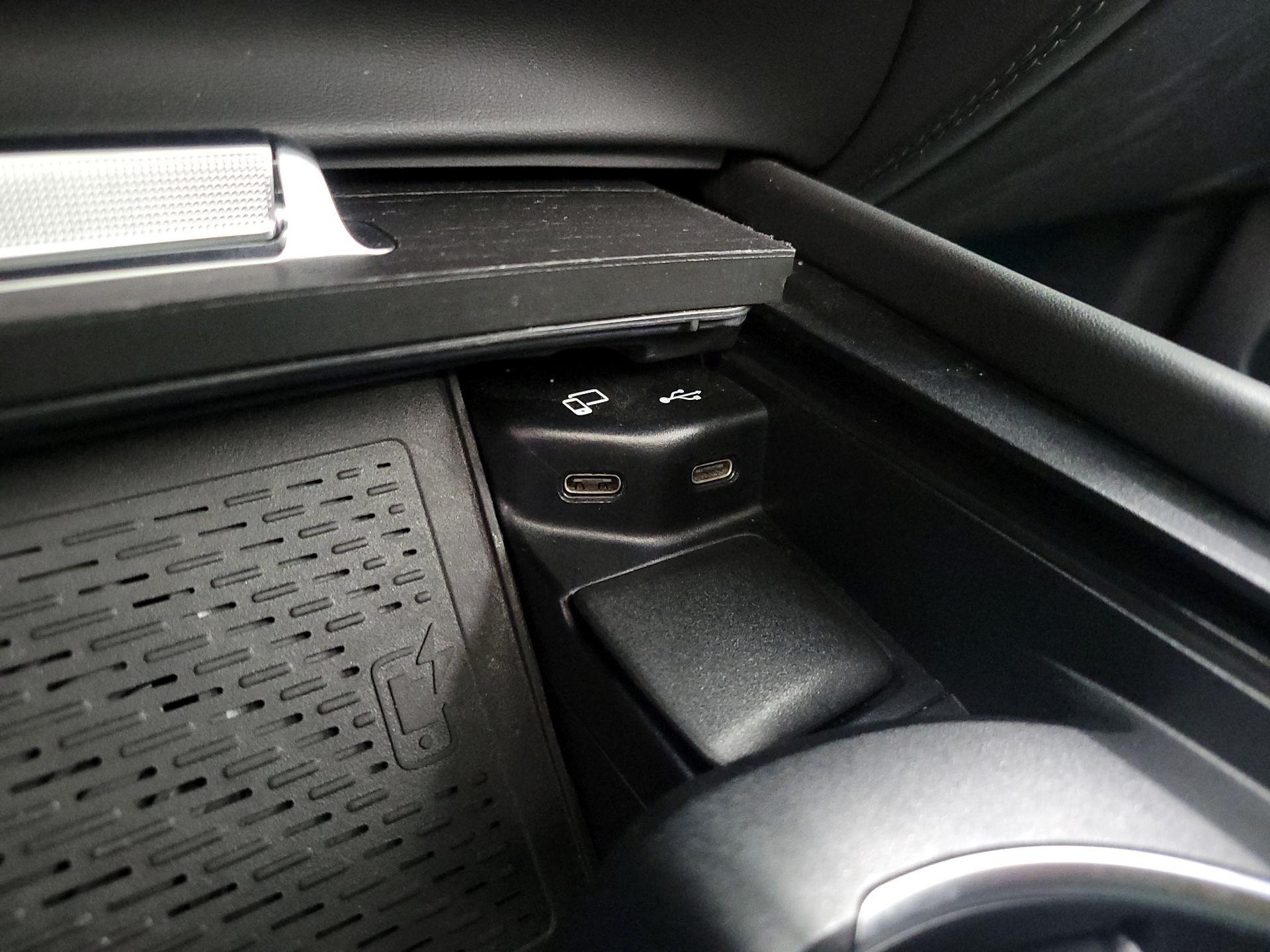 Thumbnail: 2021 Mercedes-Benz GLE - 19