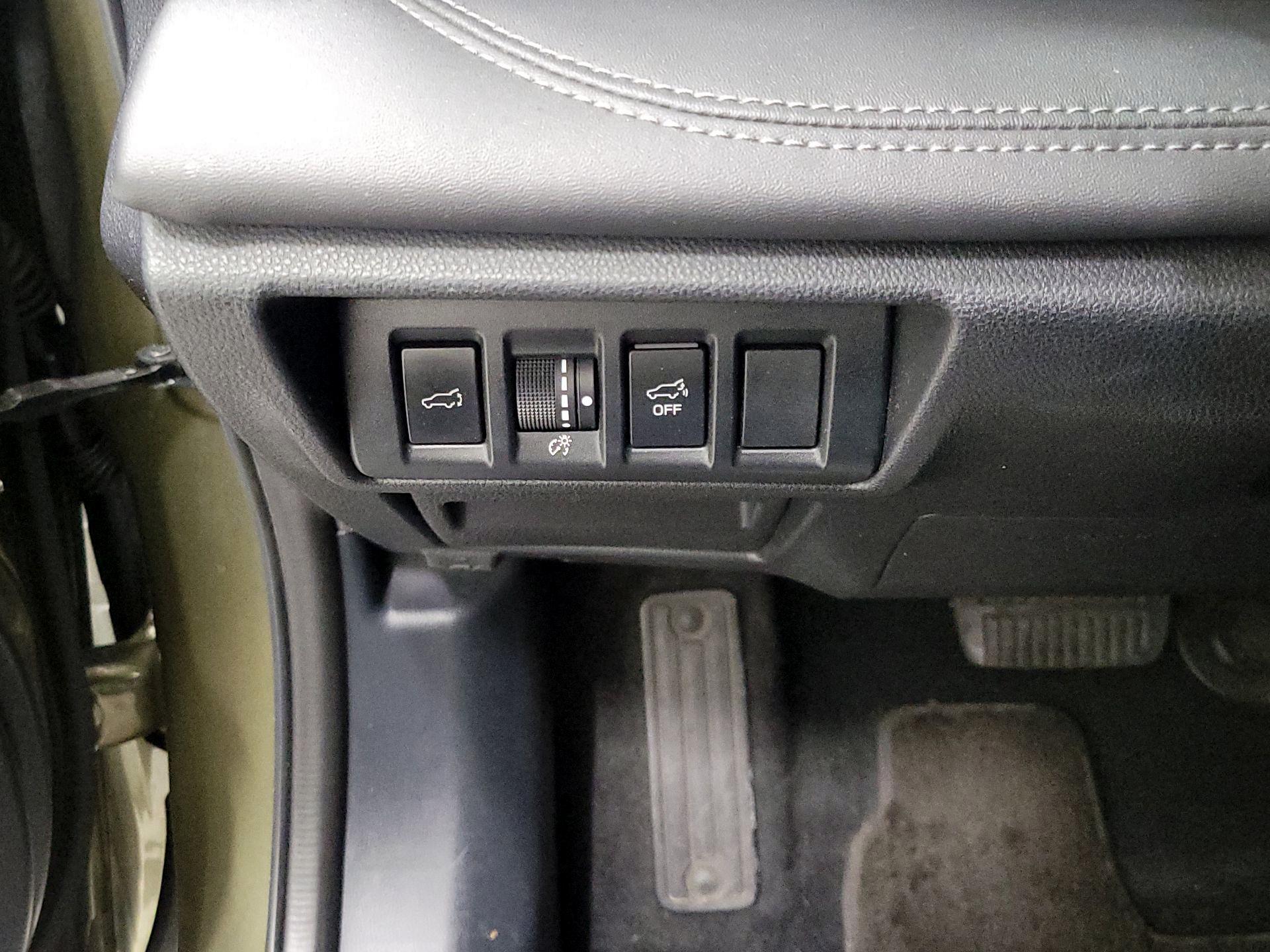 Thumbnail: 2022 Subaru Outback - 13