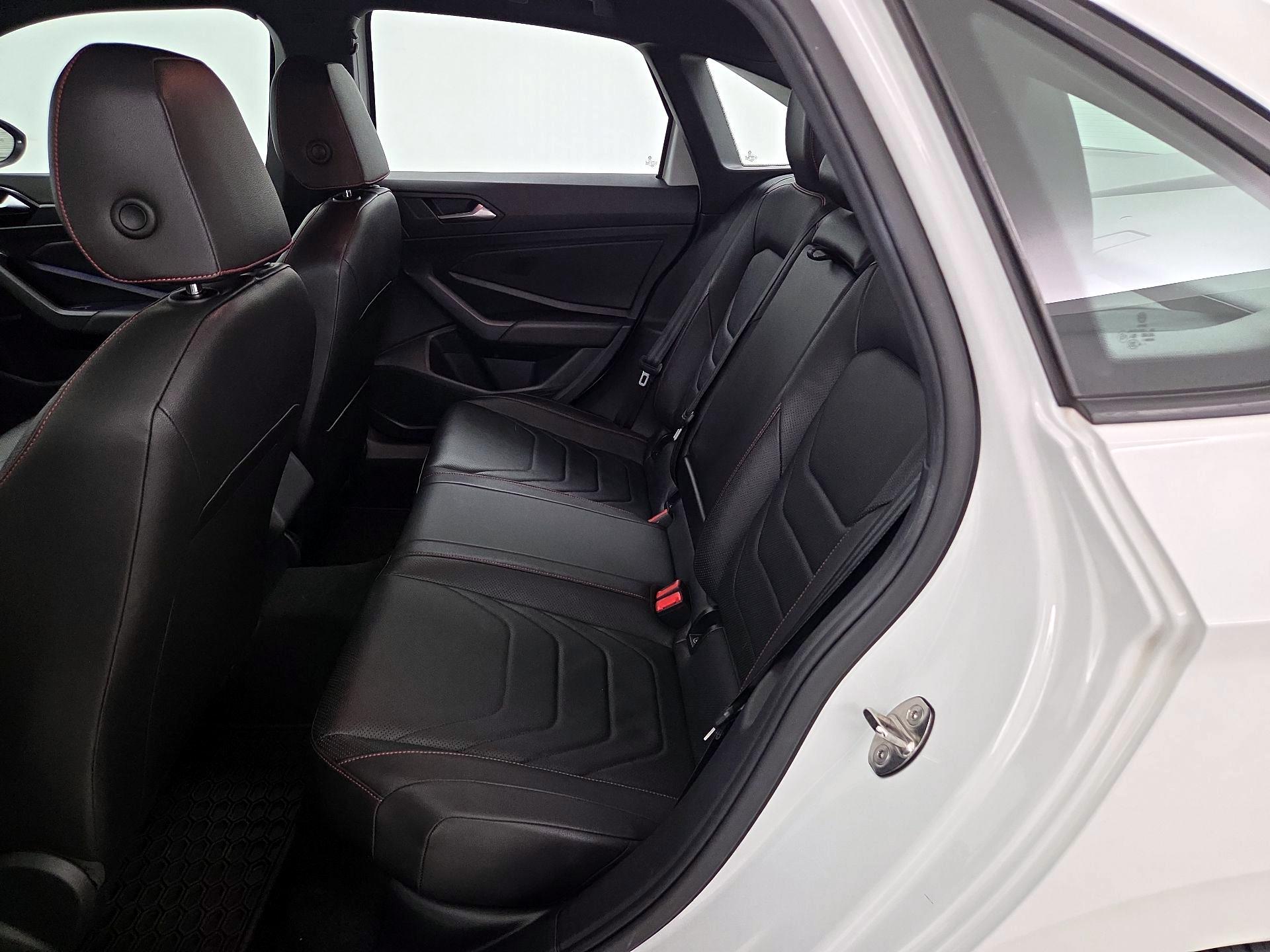 Thumbnail: 2019 Volkswagen Jetta - 20