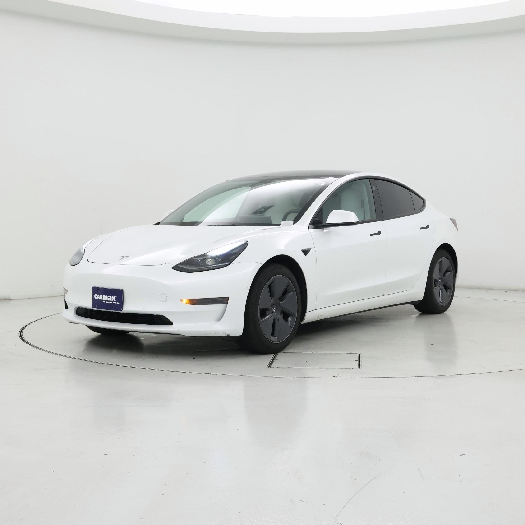 Thumbnail: 2022 Tesla Model 3 - 4