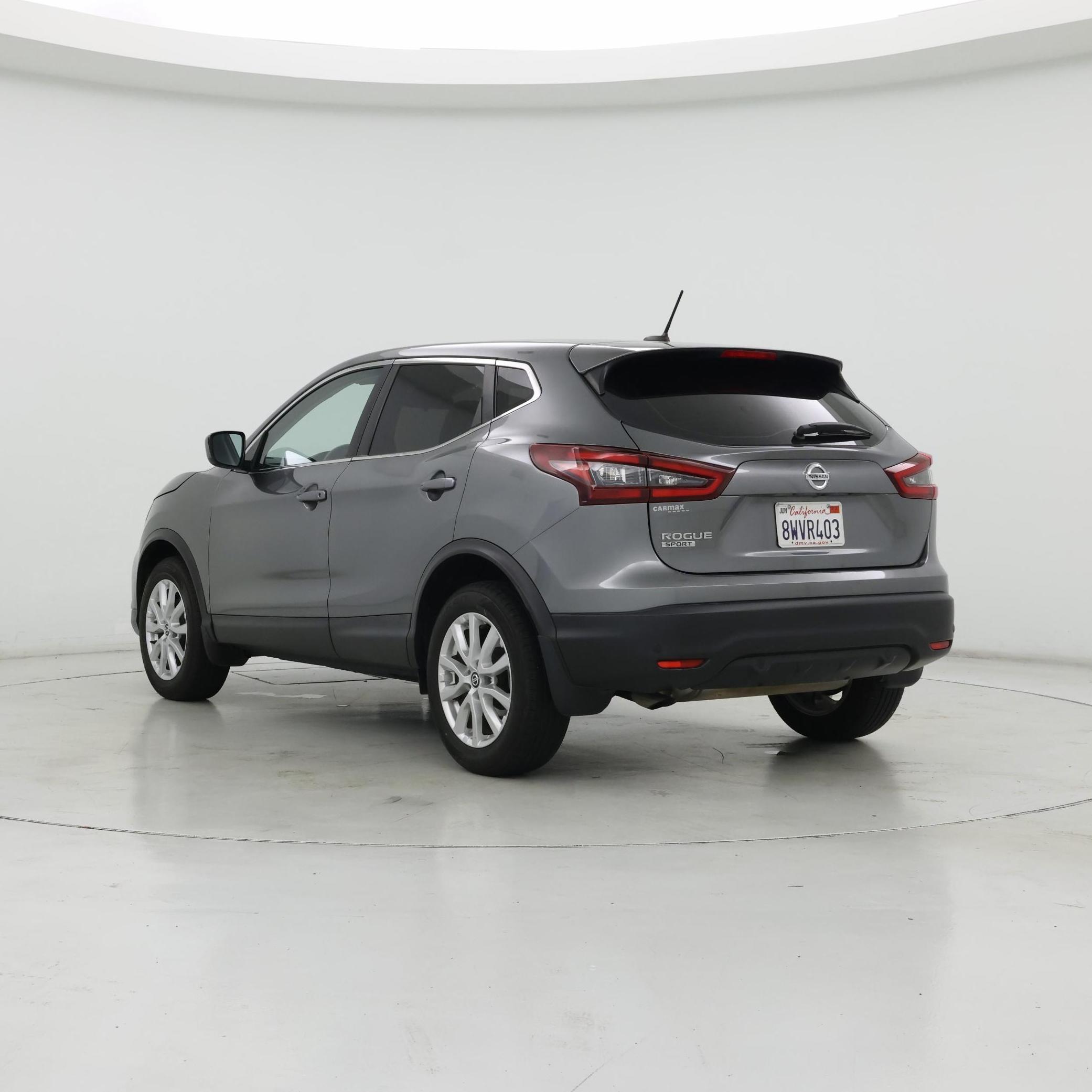 Thumbnail: 2021 Nissan Rogue Sport - 2