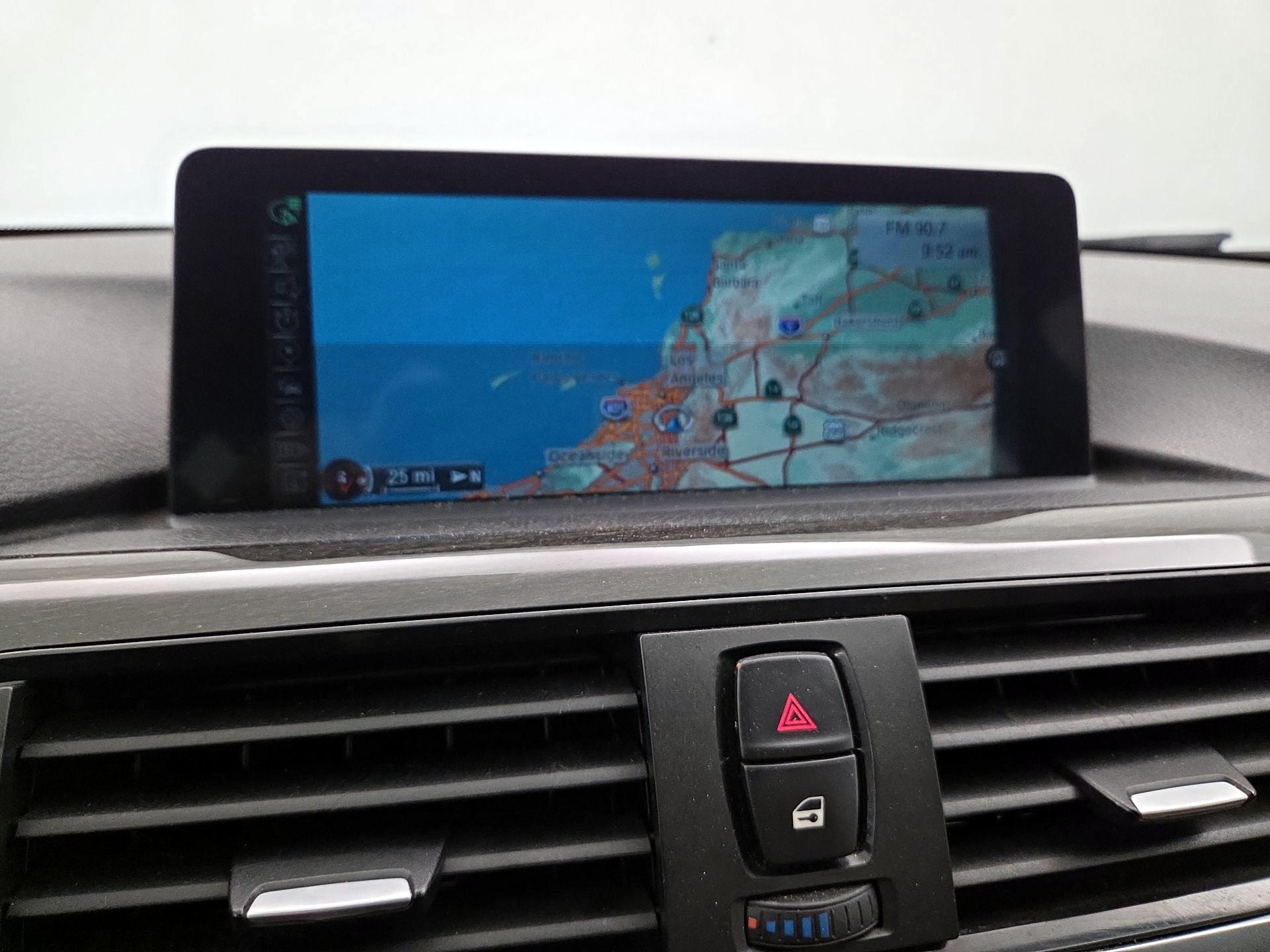 Thumbnail: 2016 BMW 4 Series - 14