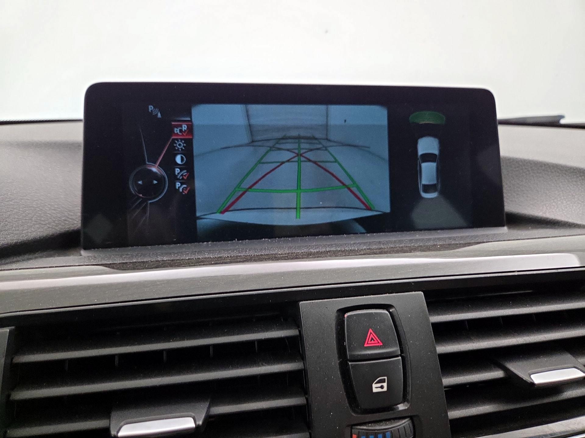 Thumbnail: 2016 BMW 4 Series - 15