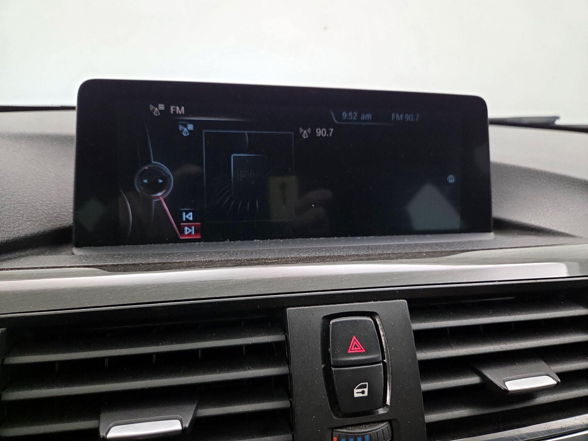 Thumbnail: 2016 BMW 4 Series - 16