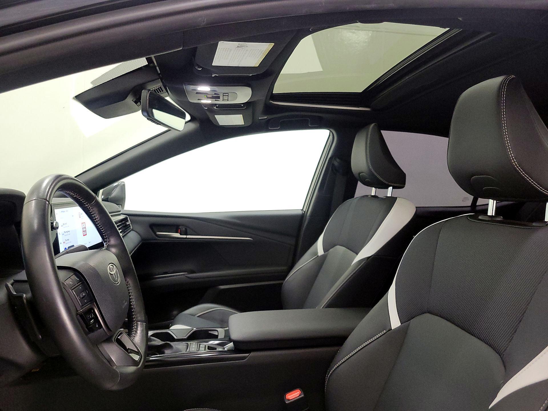 Thumbnail: 2025 Toyota Camry - 19