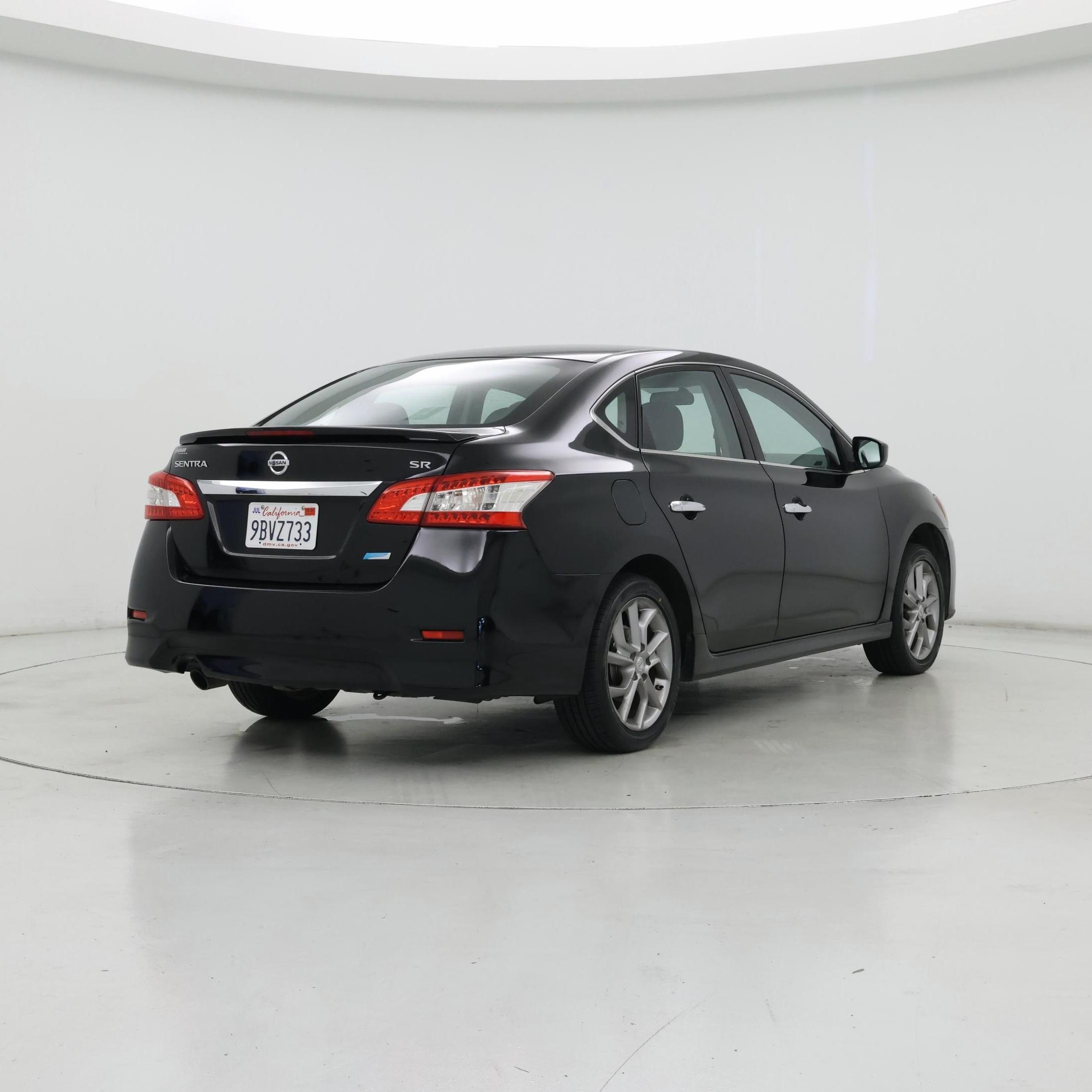 Thumbnail: 2014 Nissan Sentra - 8