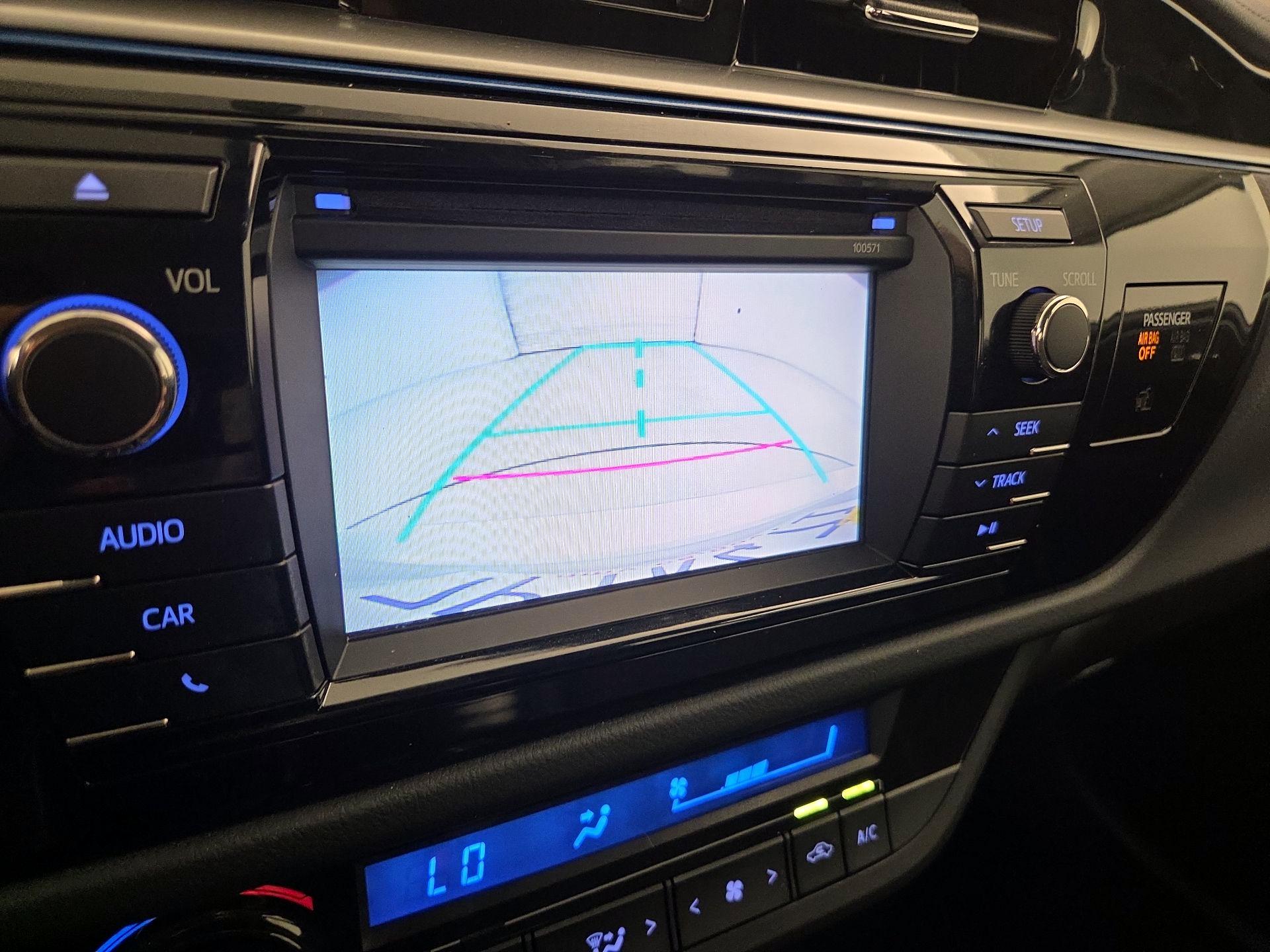 Thumbnail: 2016 Toyota Corolla - 14