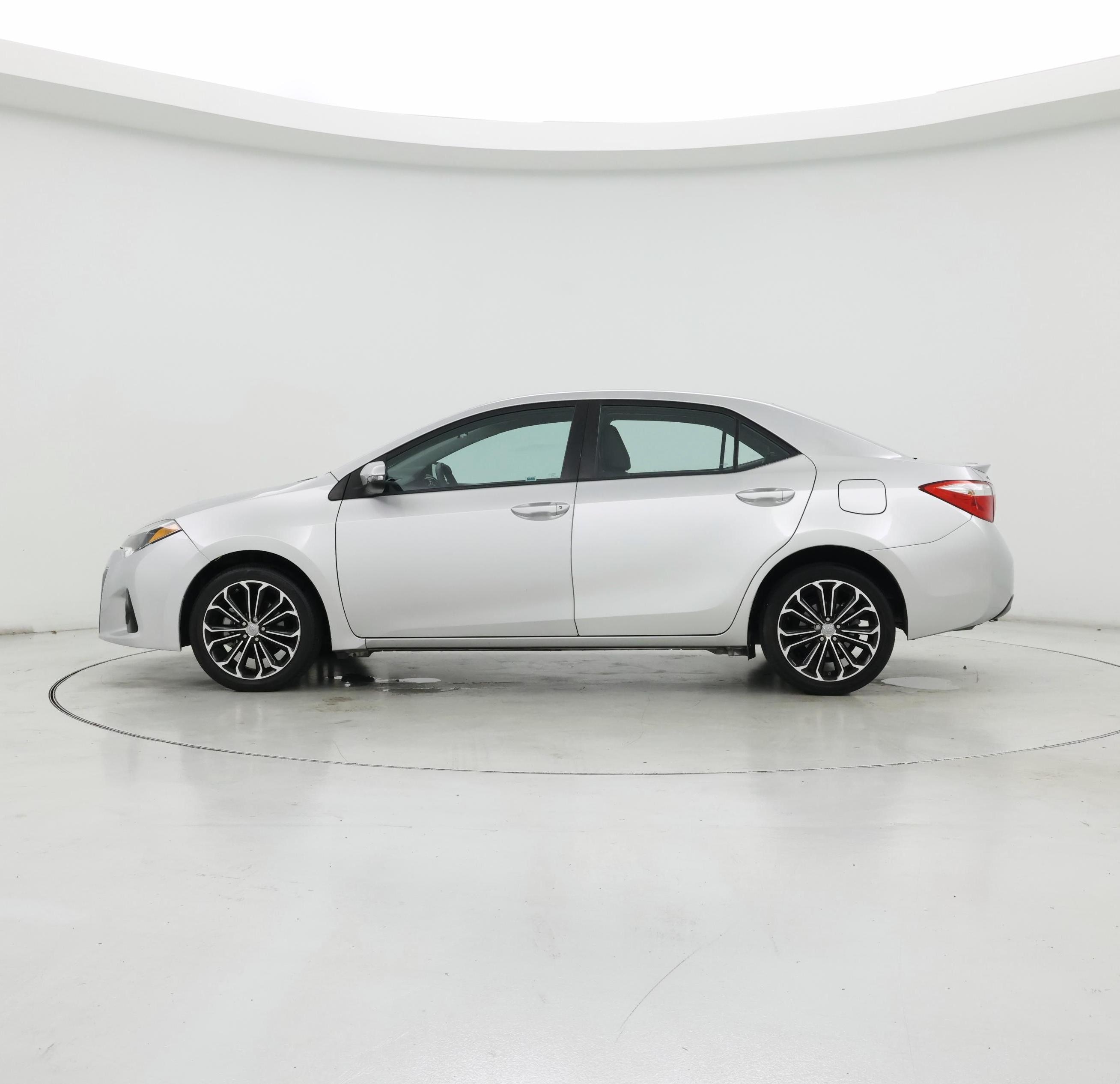 Thumbnail: 2016 Toyota Corolla - 3