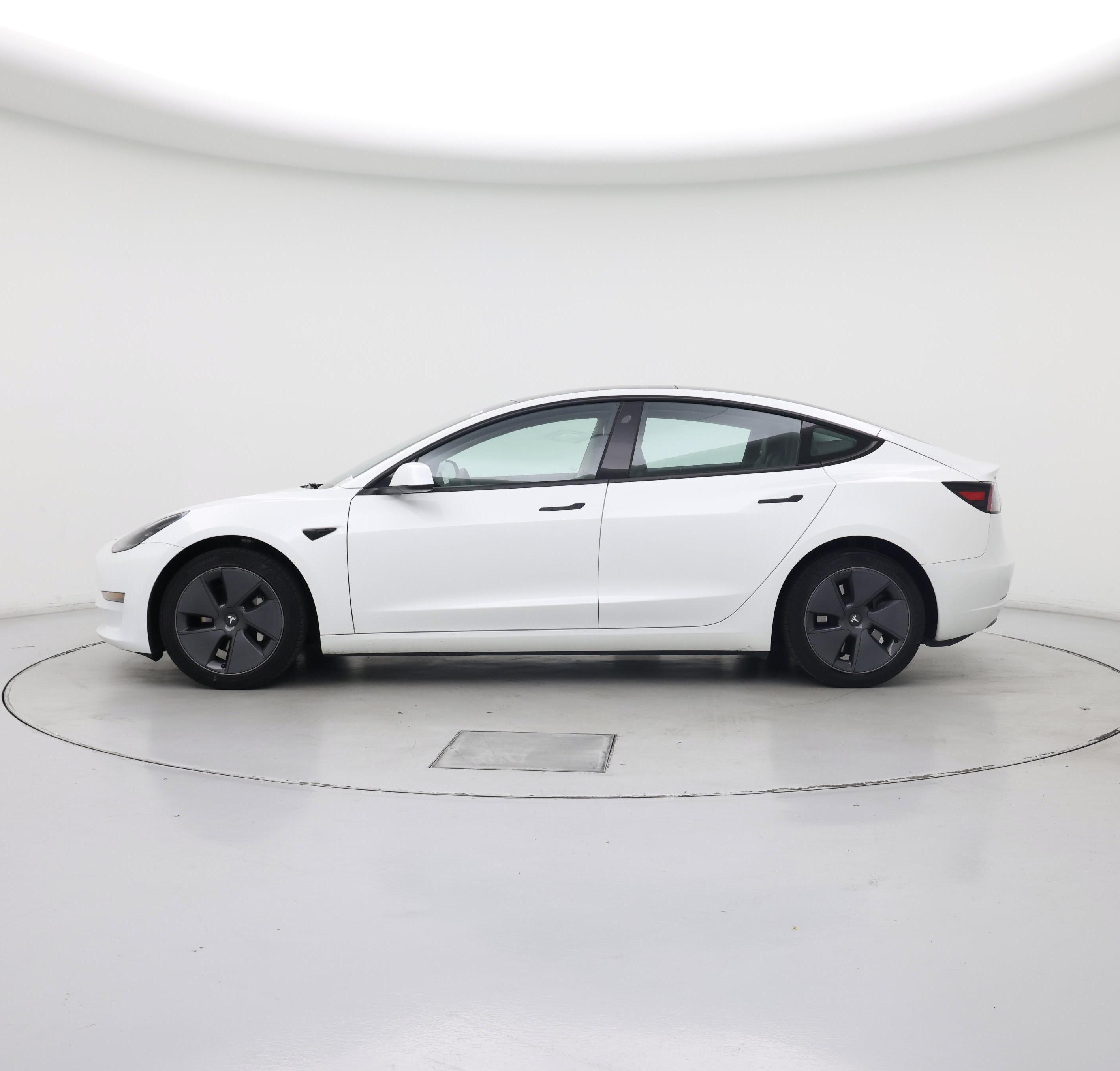 Thumbnail: 2023 Tesla Model 3 - 3