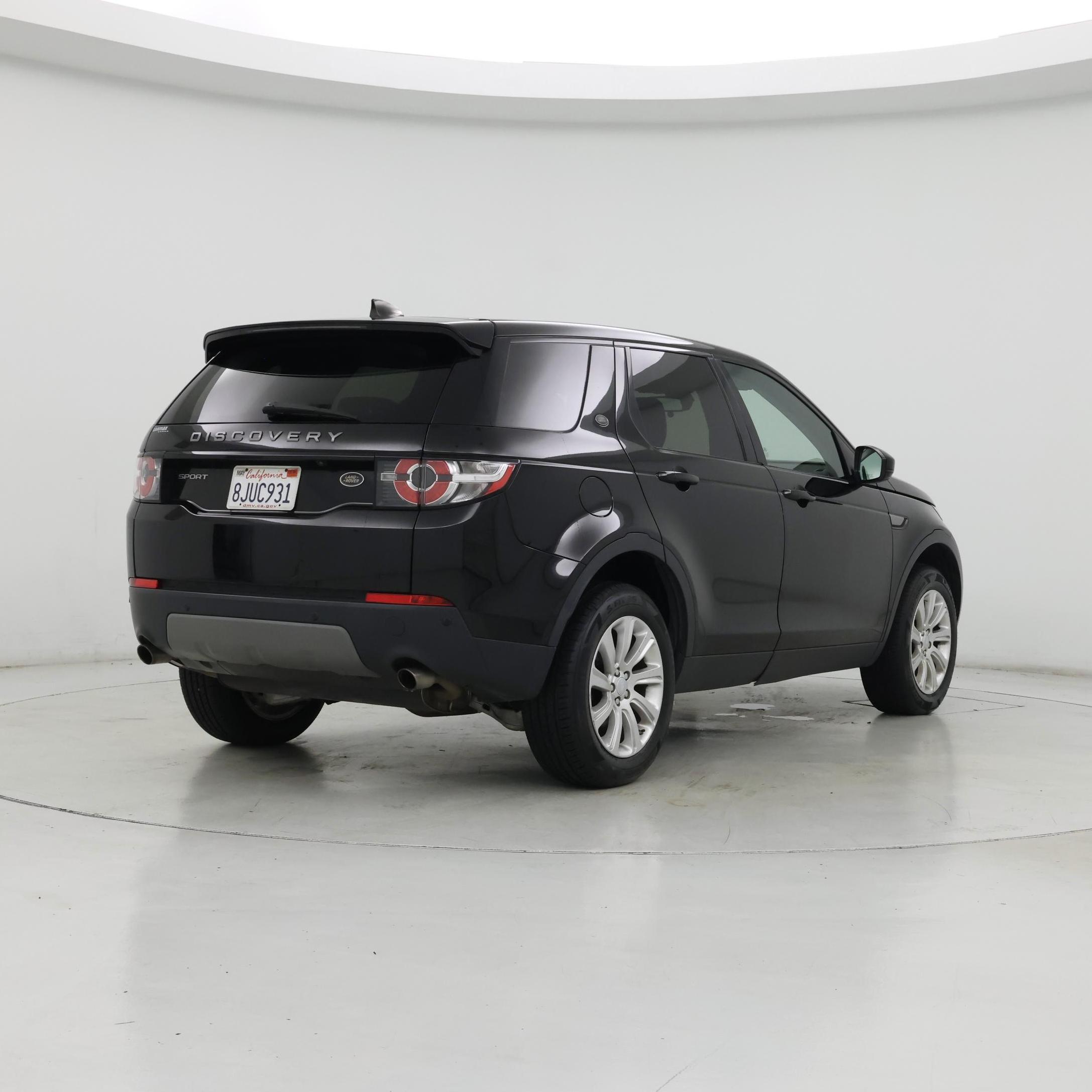 Thumbnail: 2019 Land Rover Discovery Sport - 8