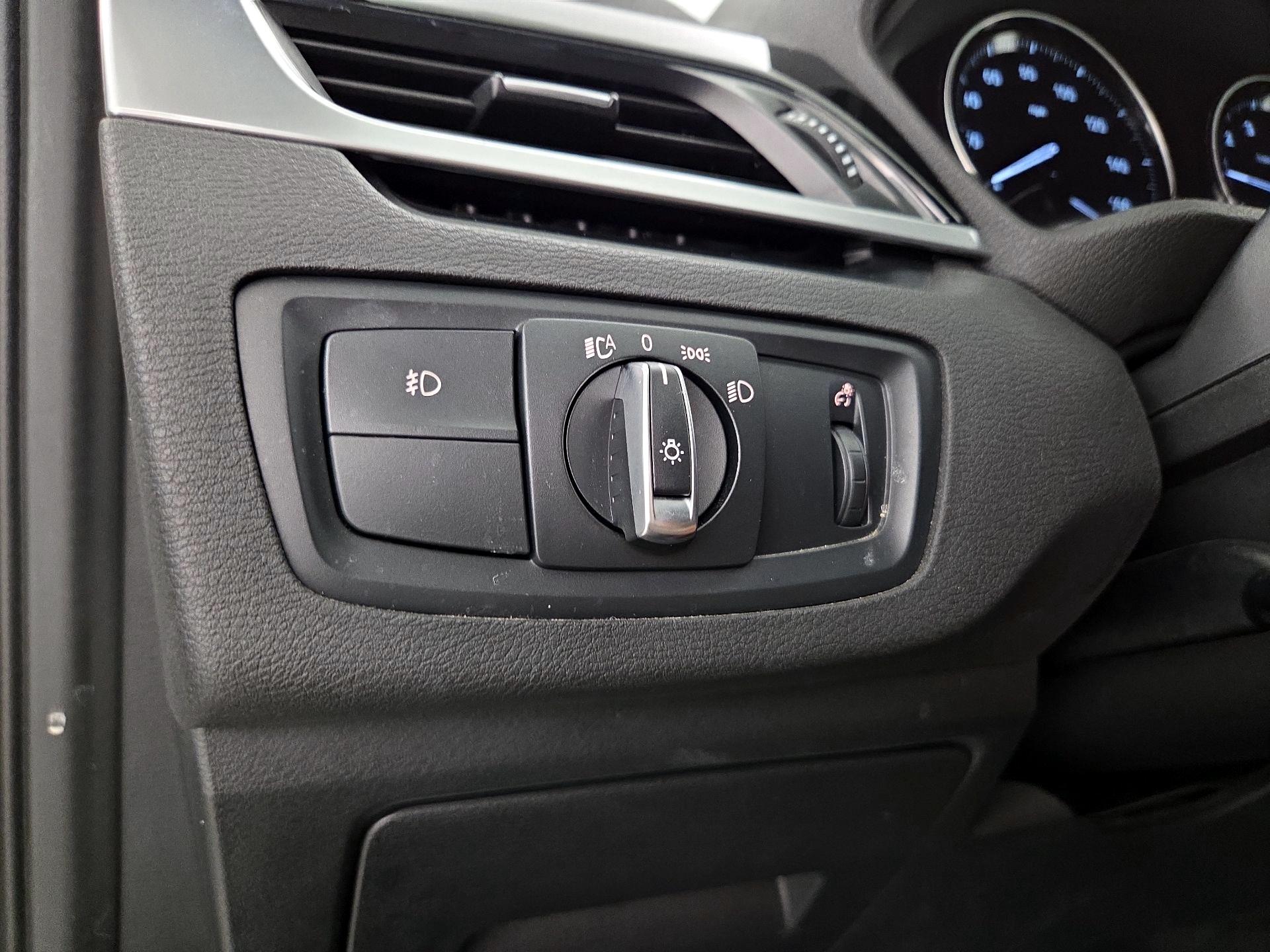 Thumbnail: 2019 BMW X1 - 13