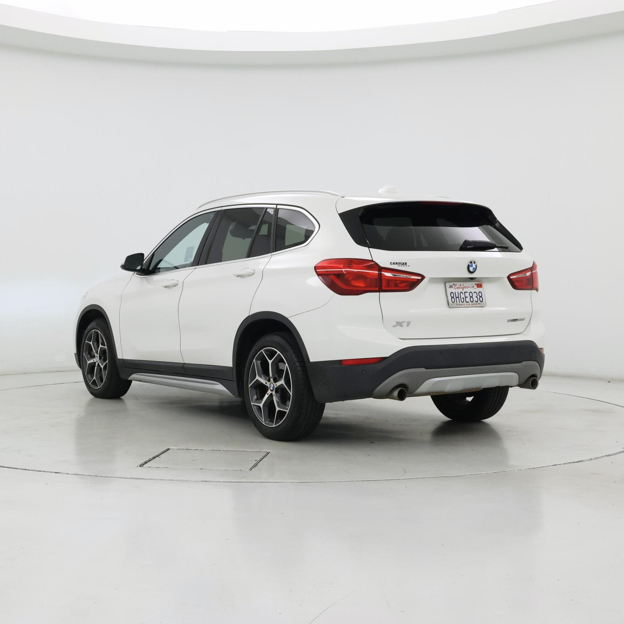 Thumbnail: 2019 BMW X1 - 2