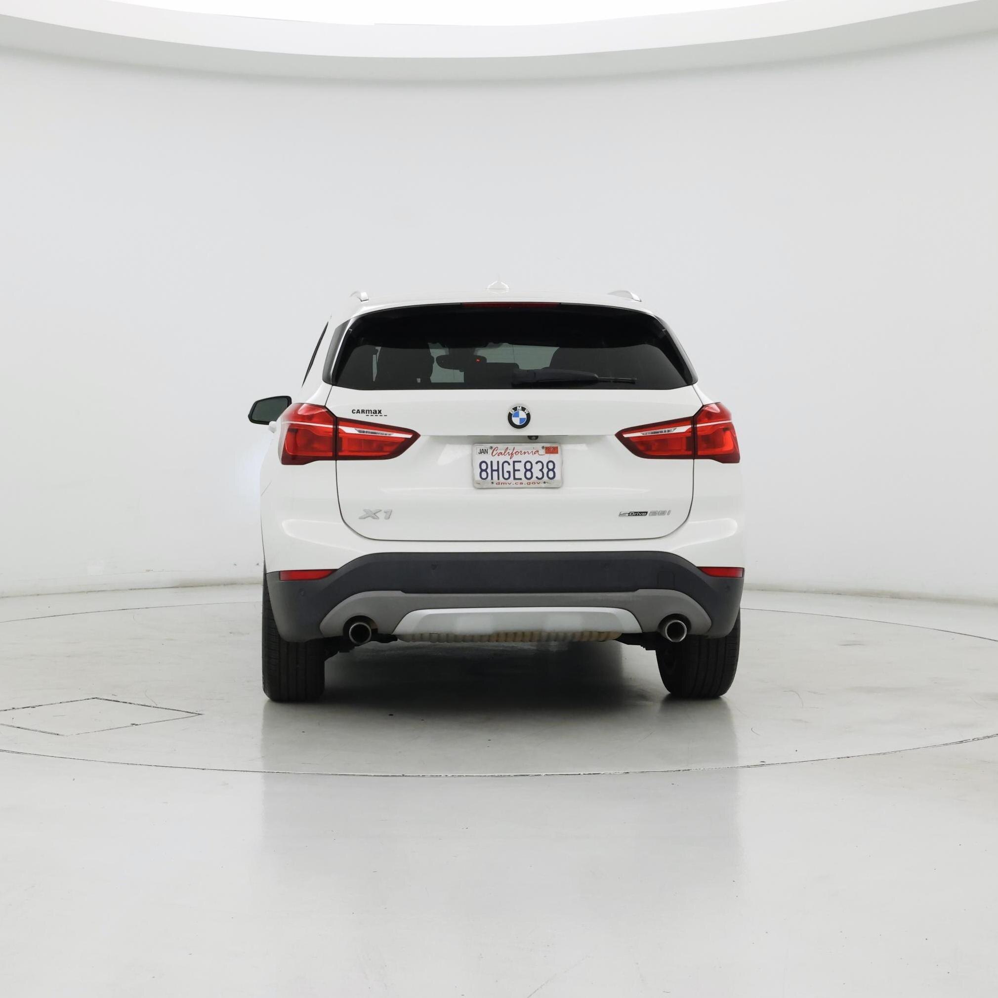 Thumbnail: 2019 BMW X1 - 6