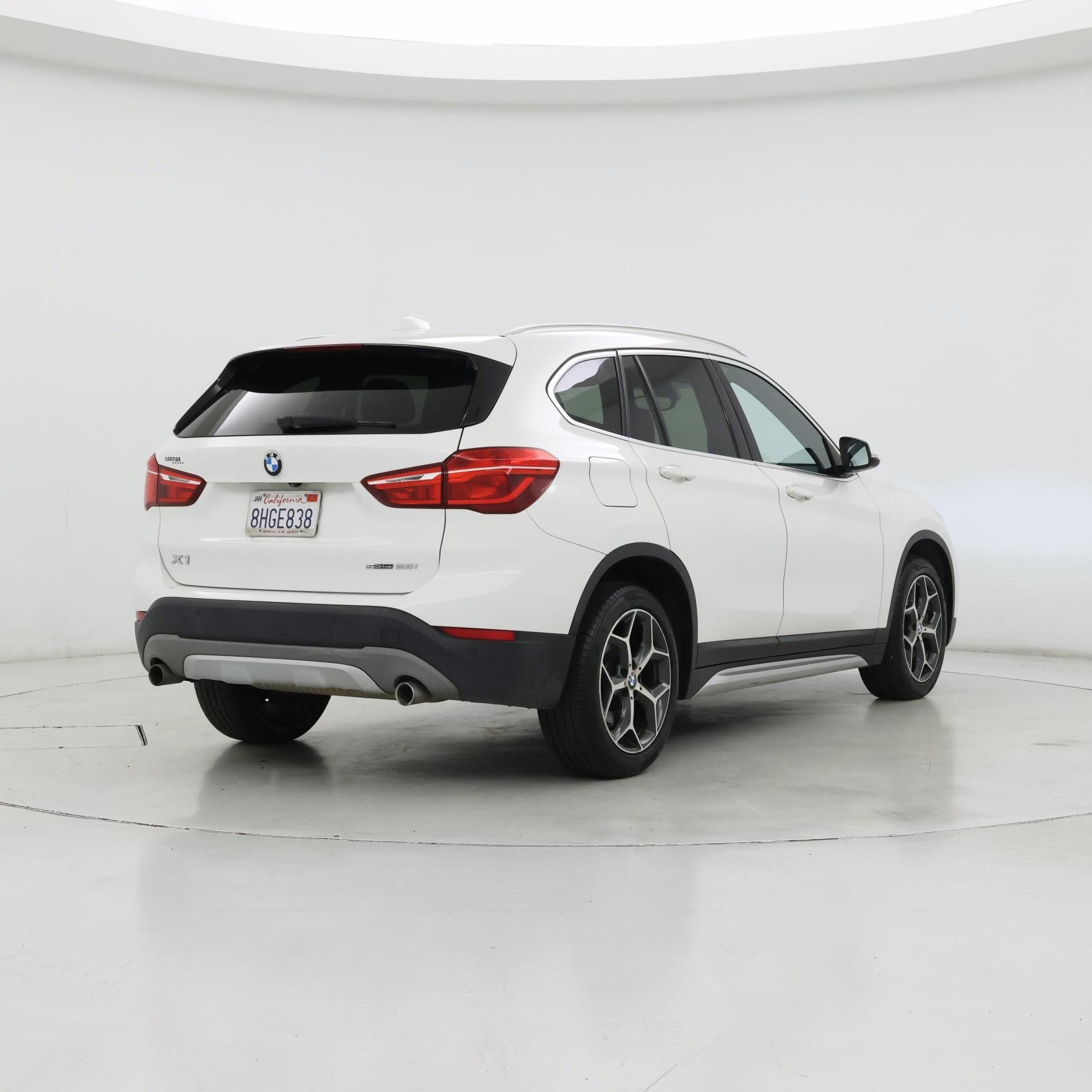 Thumbnail: 2019 BMW X1 - 8