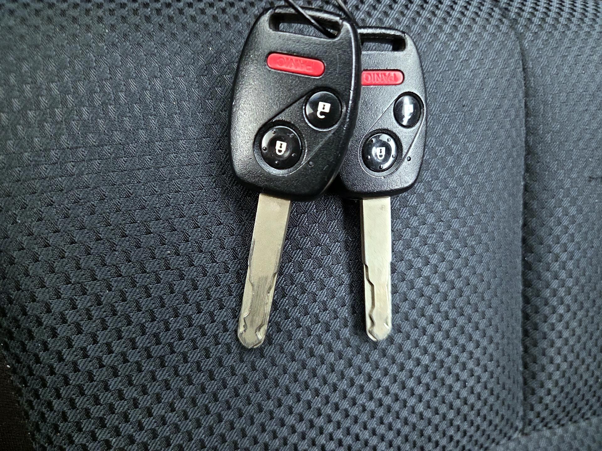 Thumbnail: 2014 Honda CR-Z - 20