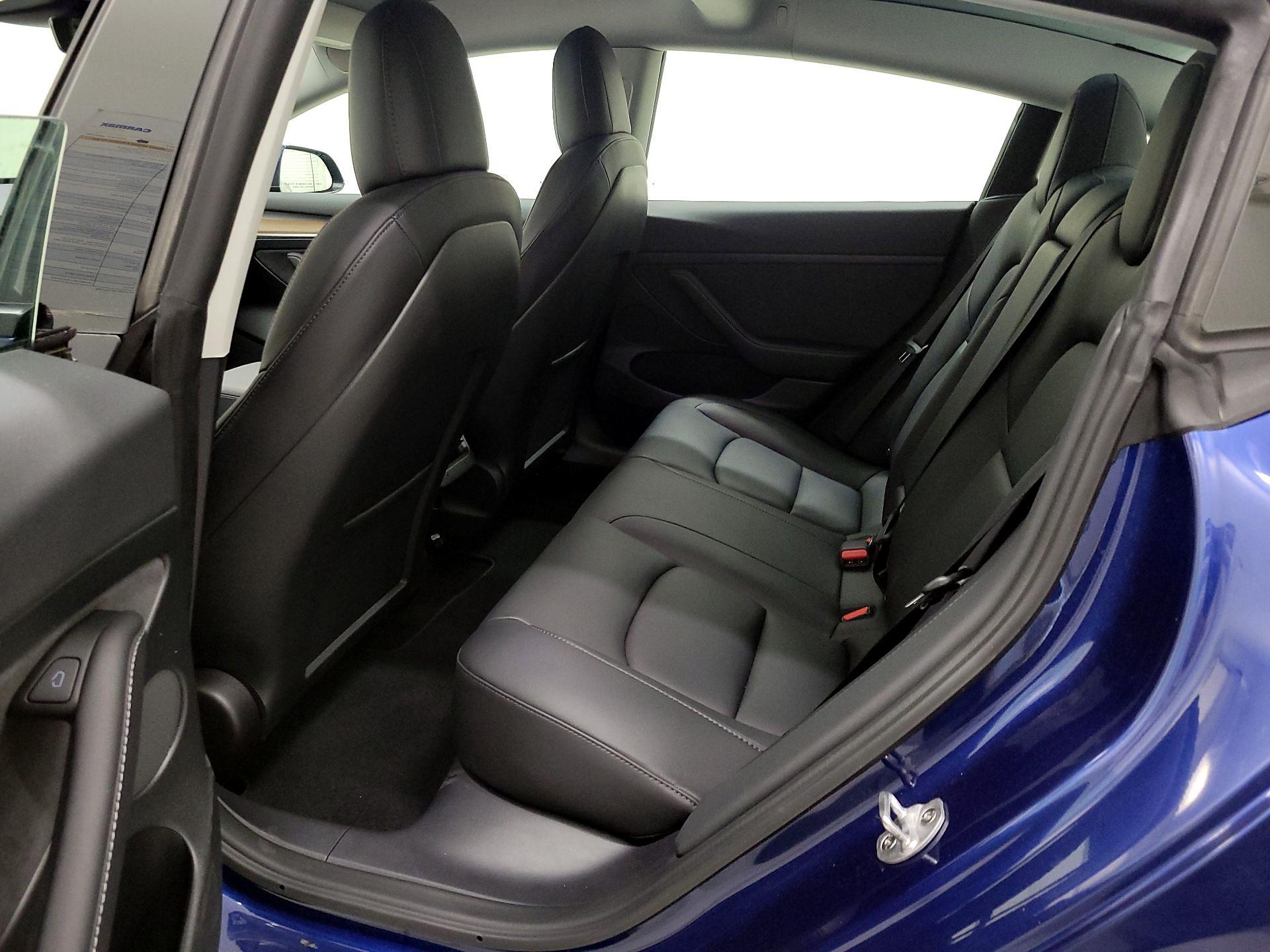 Thumbnail: 2023 Tesla Model 3 - 20