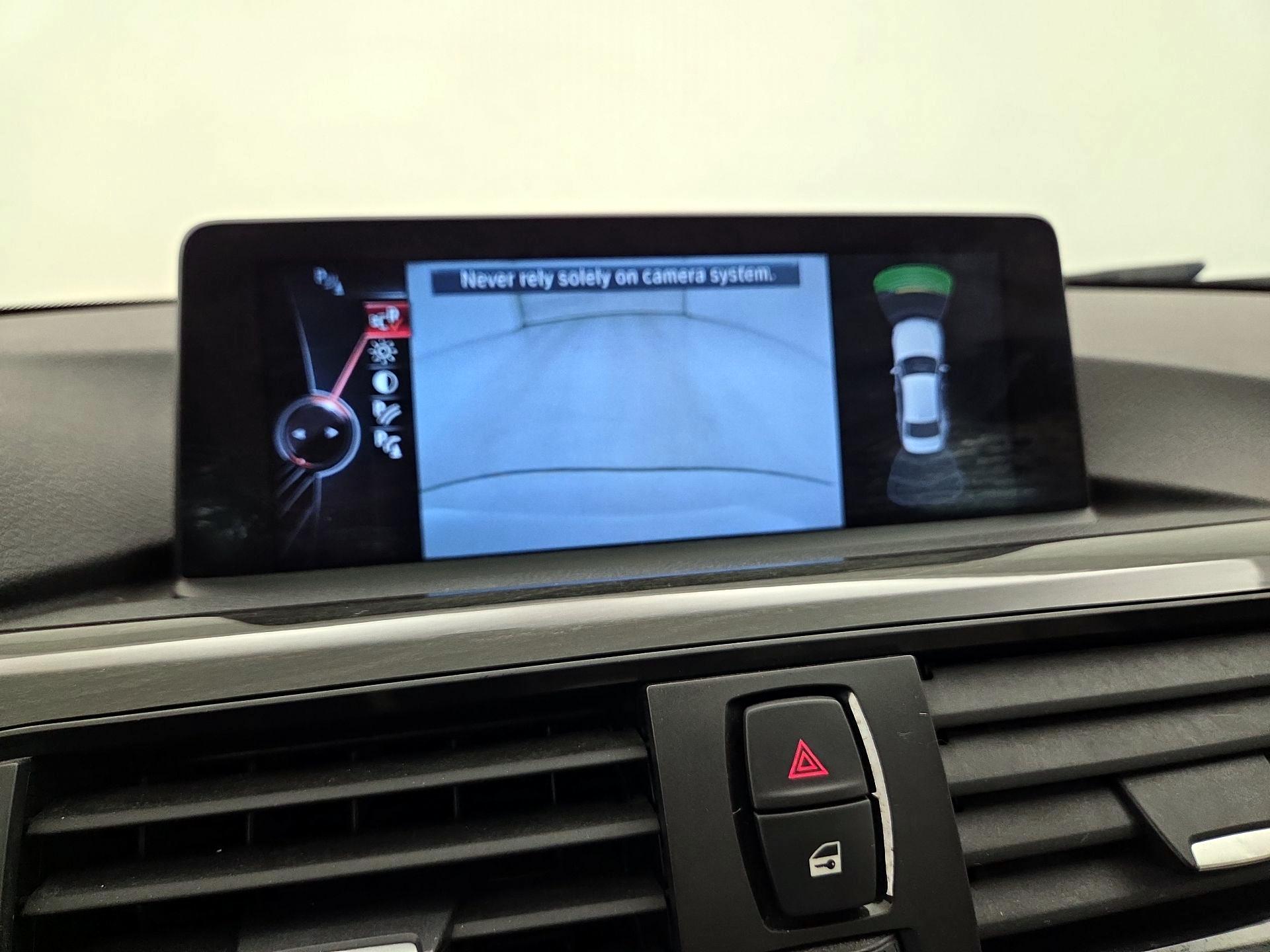 Thumbnail: 2015 BMW 3 Series - 15