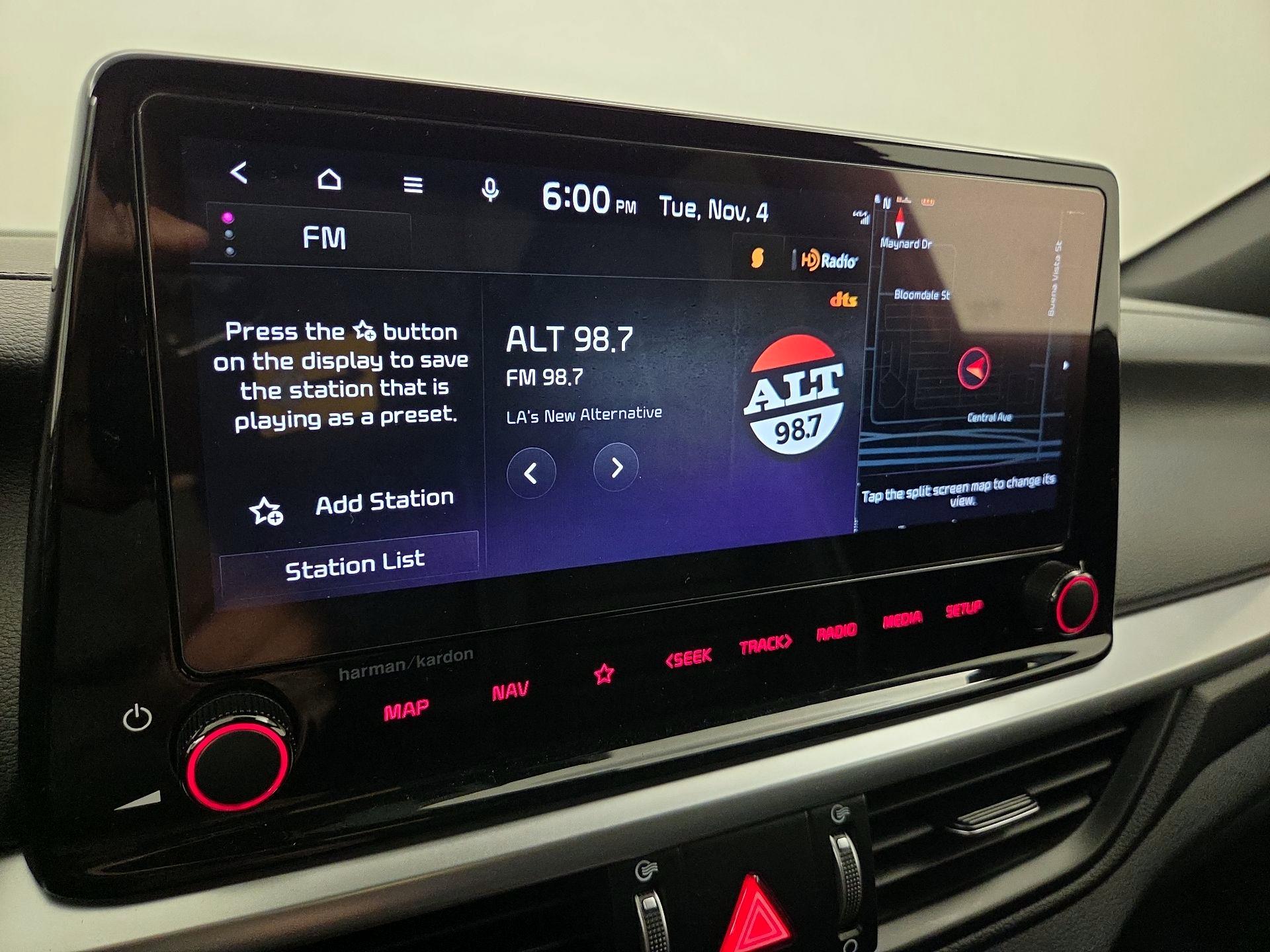 Thumbnail: 2023 Kia Forte - 16