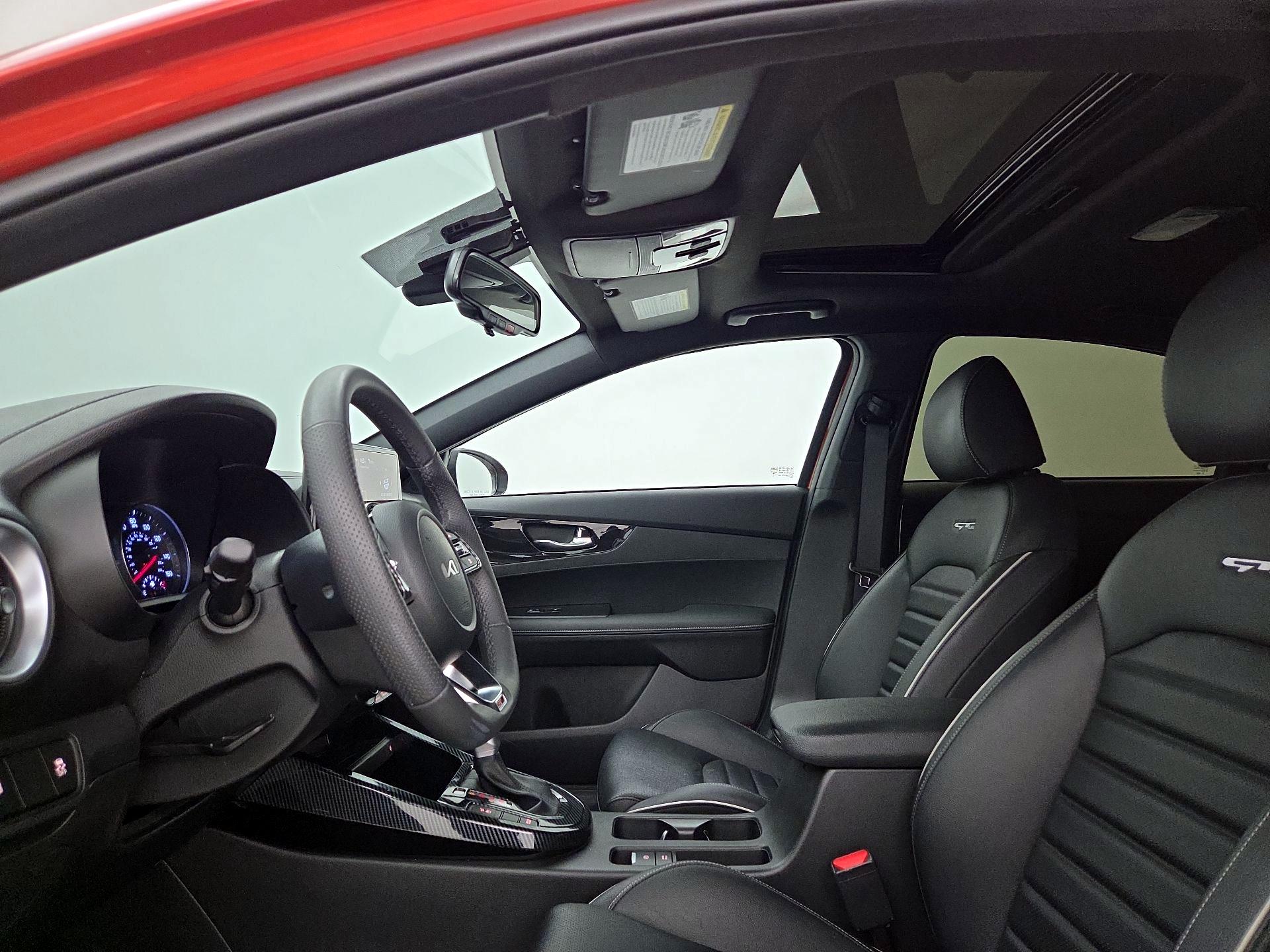 Thumbnail: 2023 Kia Forte - 20