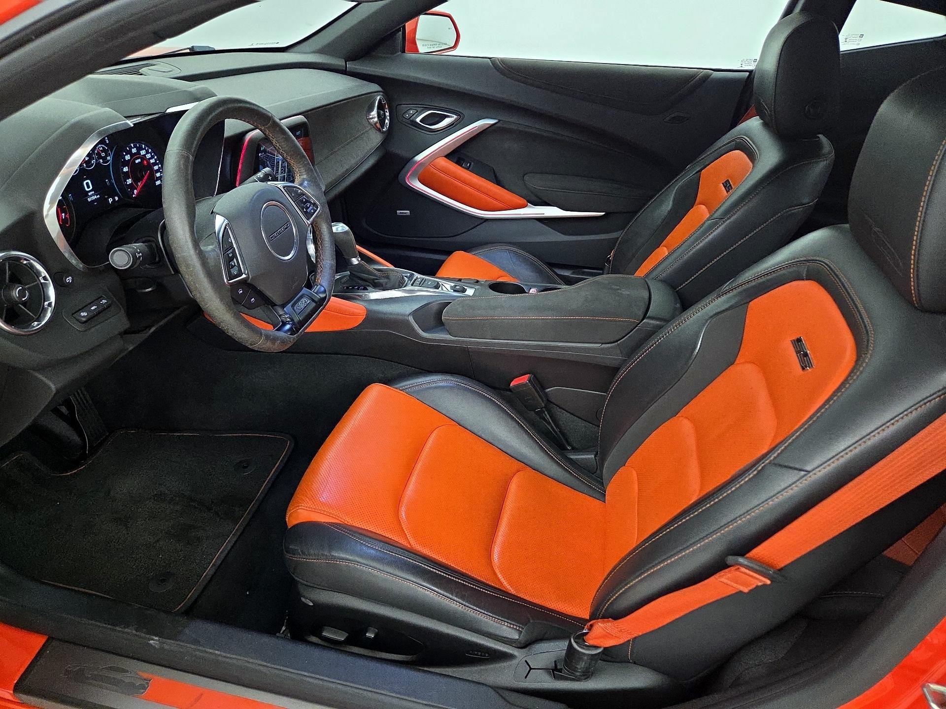 Thumbnail: 2018 Chevrolet Camaro - 11