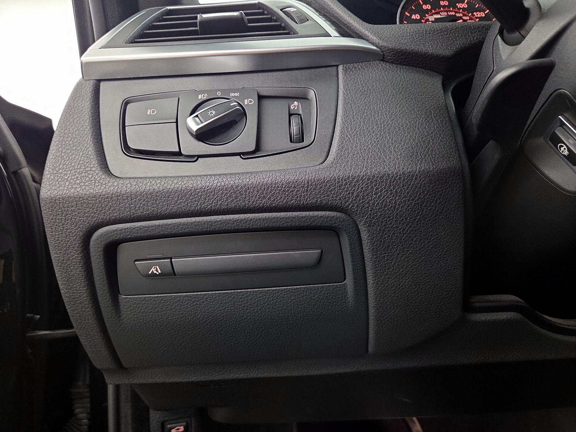 Thumbnail: 2018 BMW 4 Series - 13