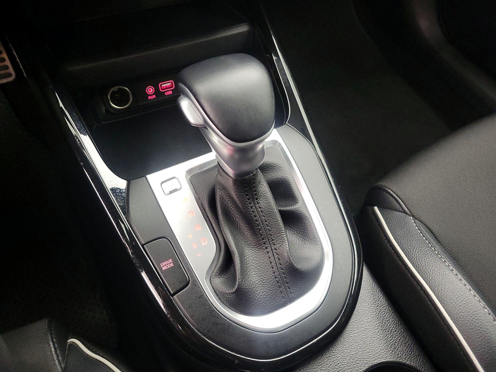 Thumbnail: 2020 Kia Forte - 17