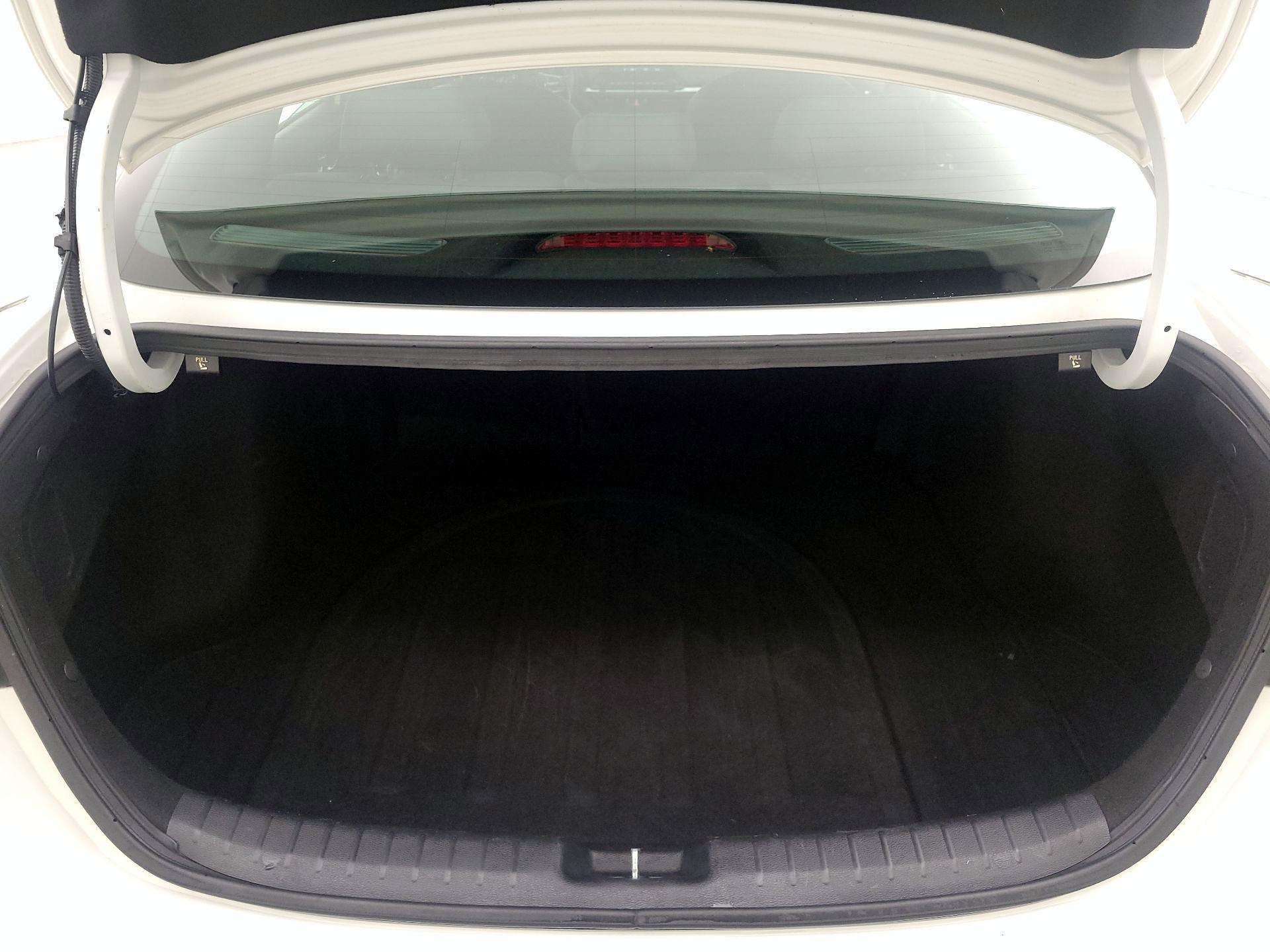 Thumbnail: 2020 Kia Forte - 20