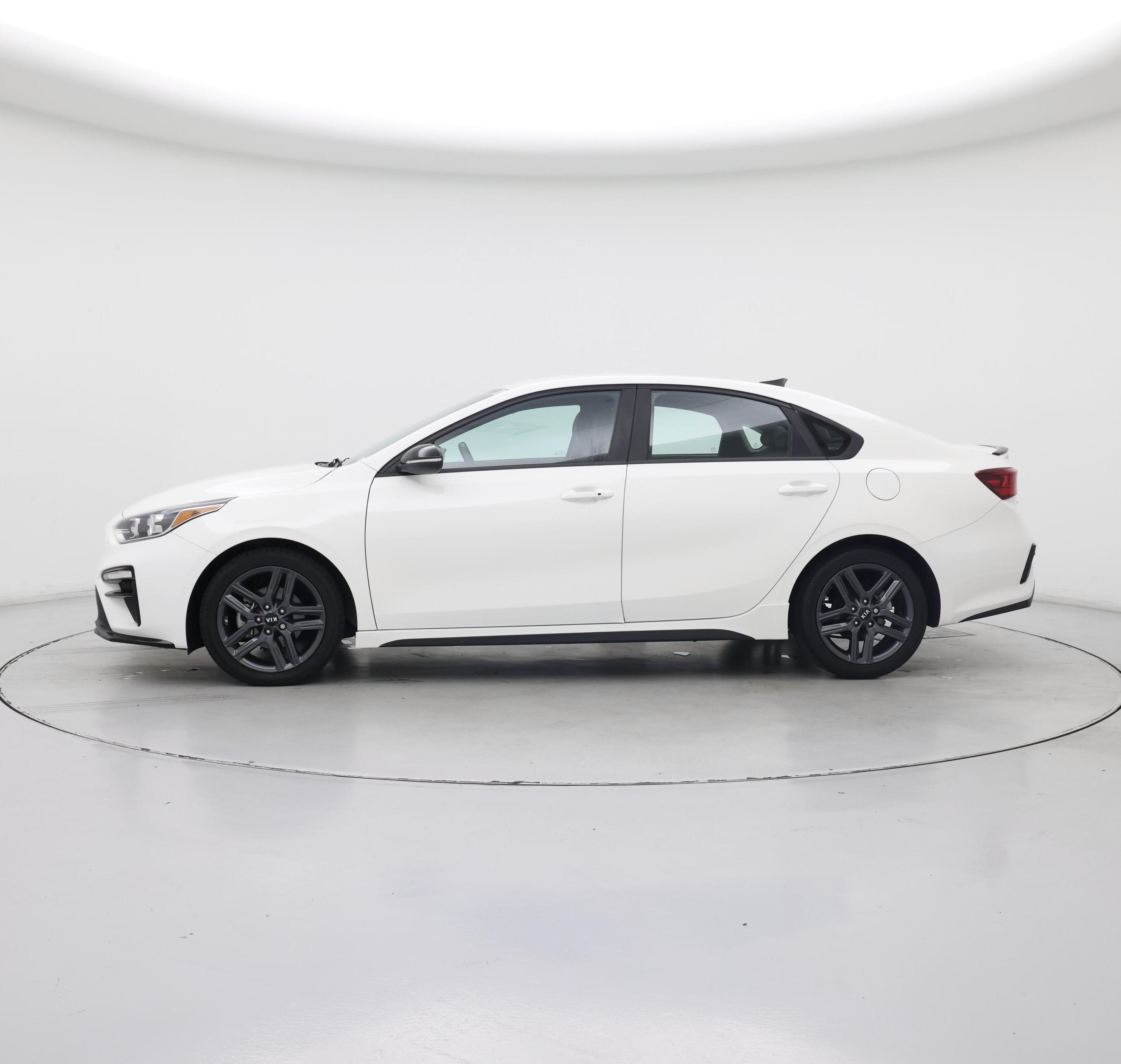 Thumbnail: 2020 Kia Forte - 3