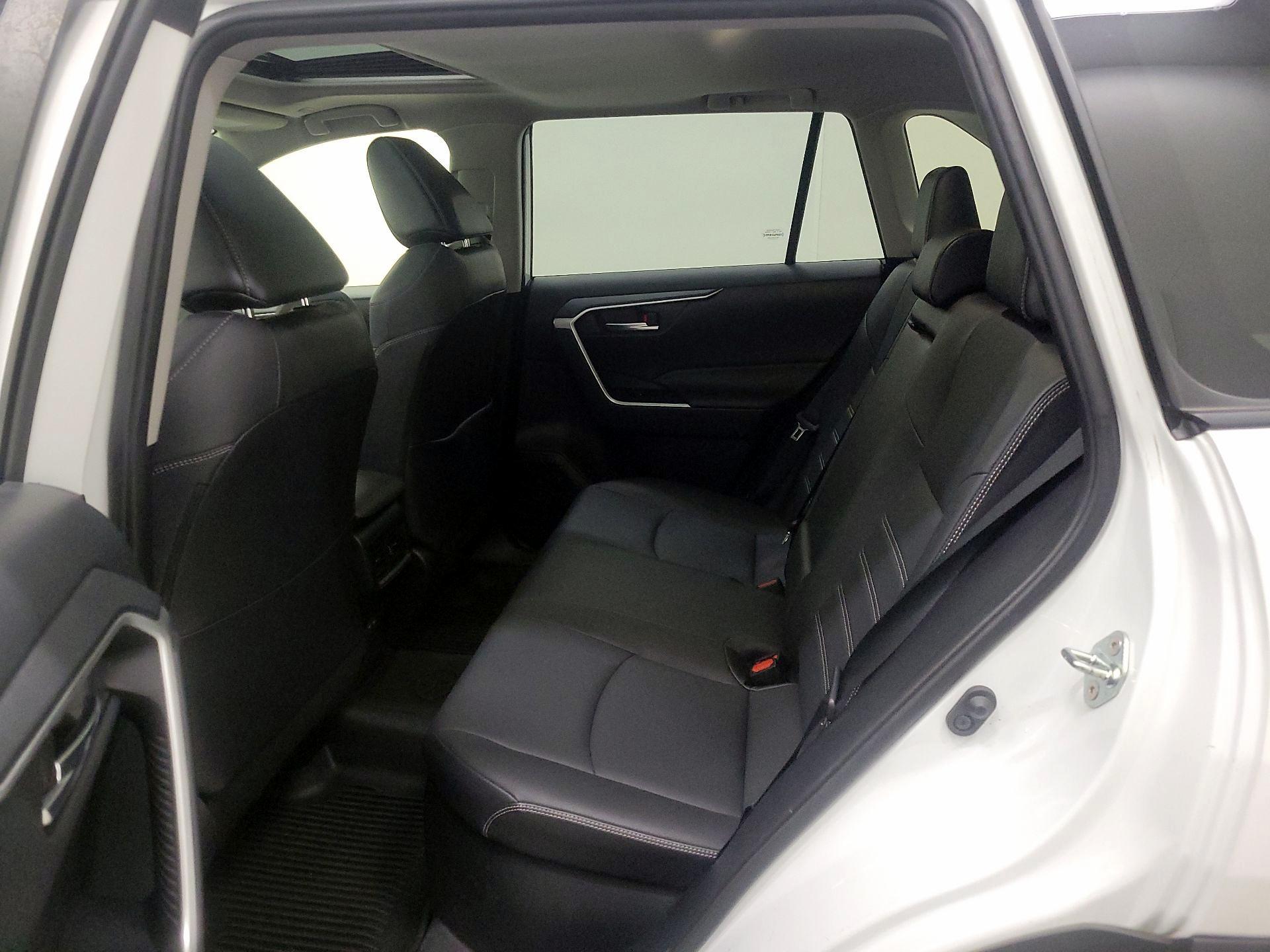 Thumbnail: 2024 Toyota RAV4 - 20