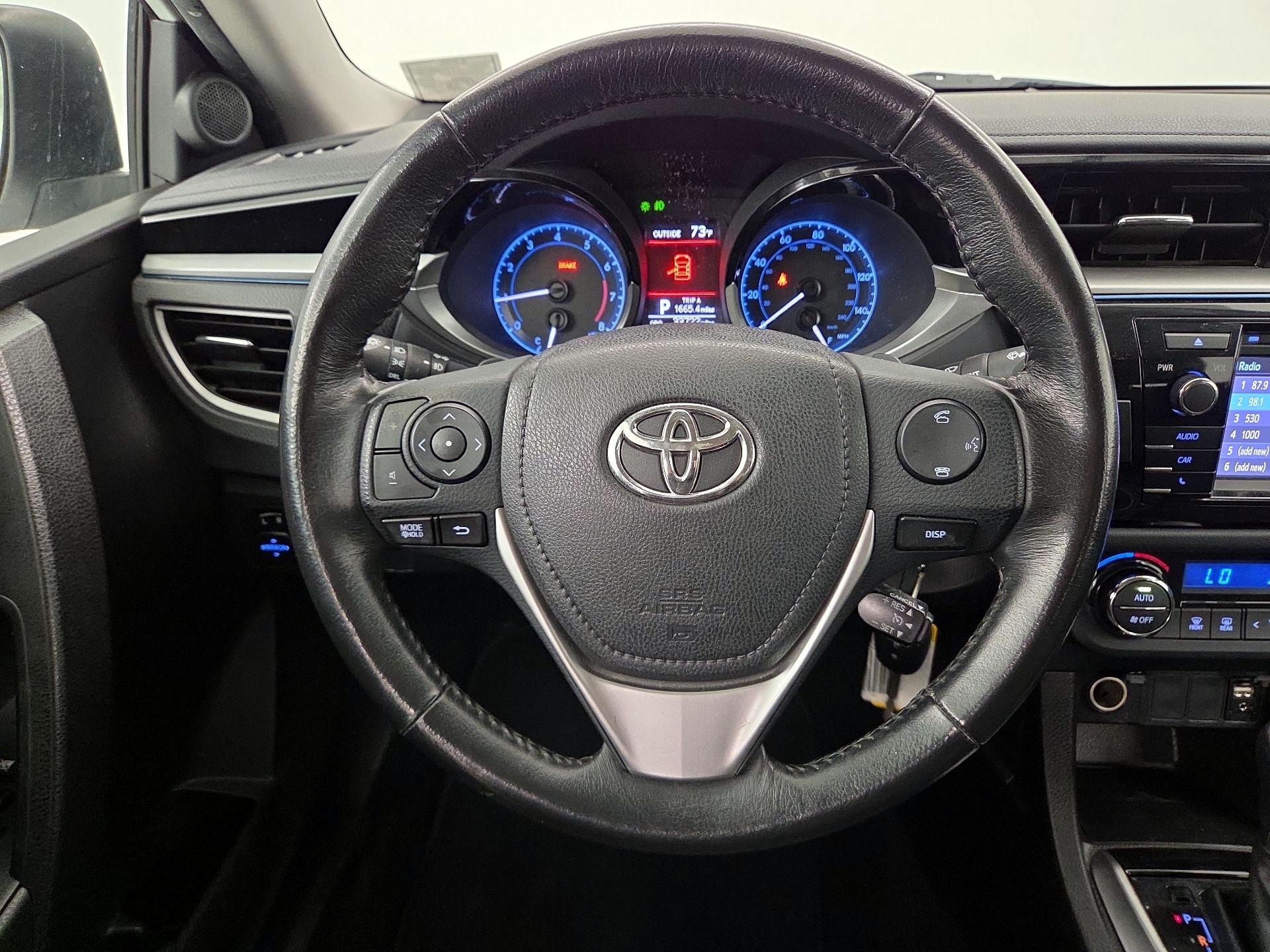 Thumbnail: 2016 Toyota Corolla - 10
